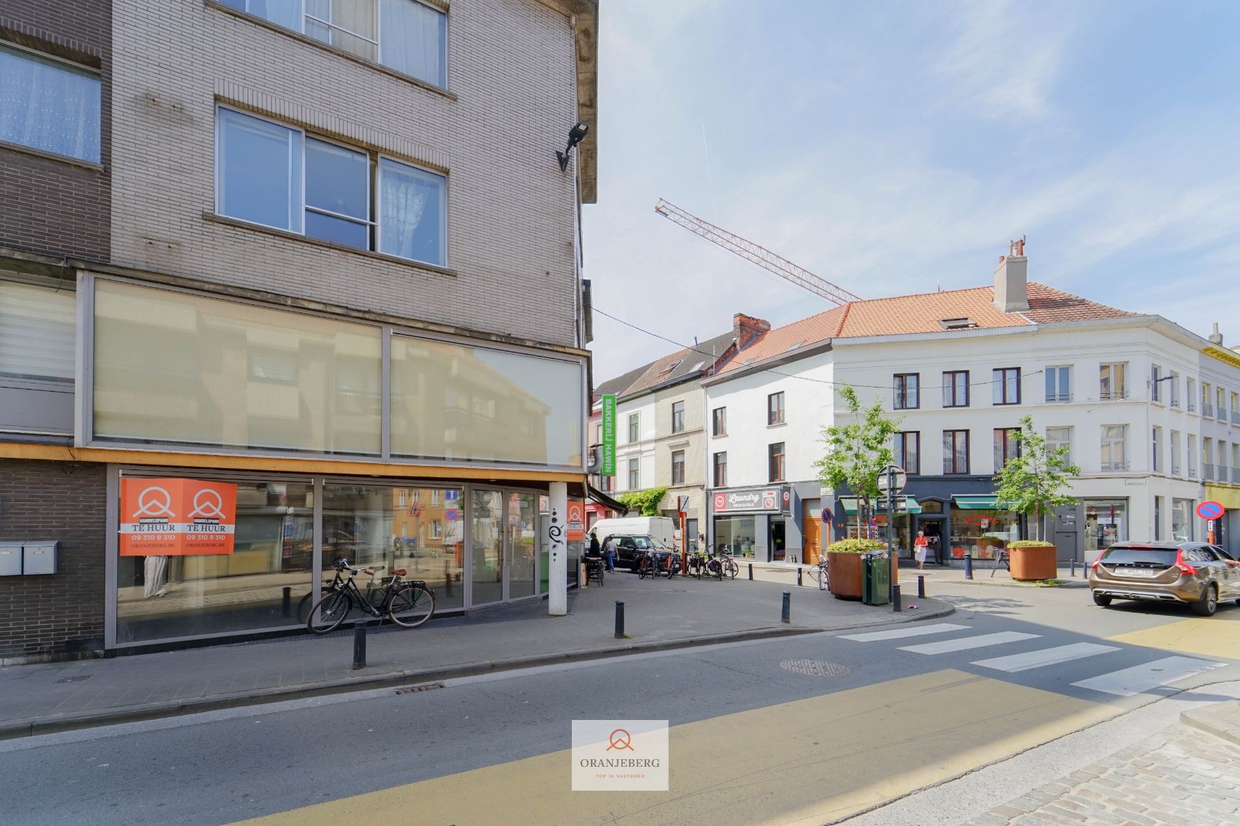 Gelijkvloers hoekpand te huur op commerciële ligging foto 18