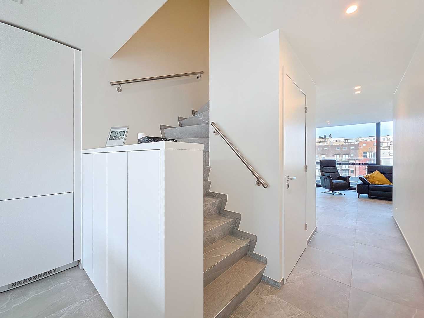 luxueus duplexappartement met 2 terrassen foto 3