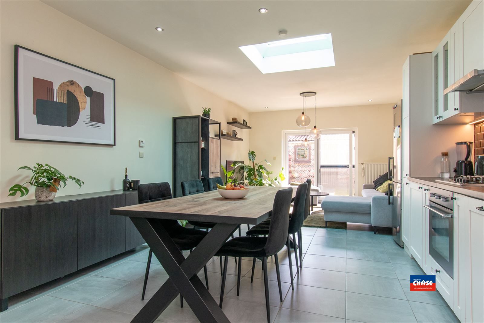 Volledig instapklare woning met 3 slaapkamers en tuin foto 4