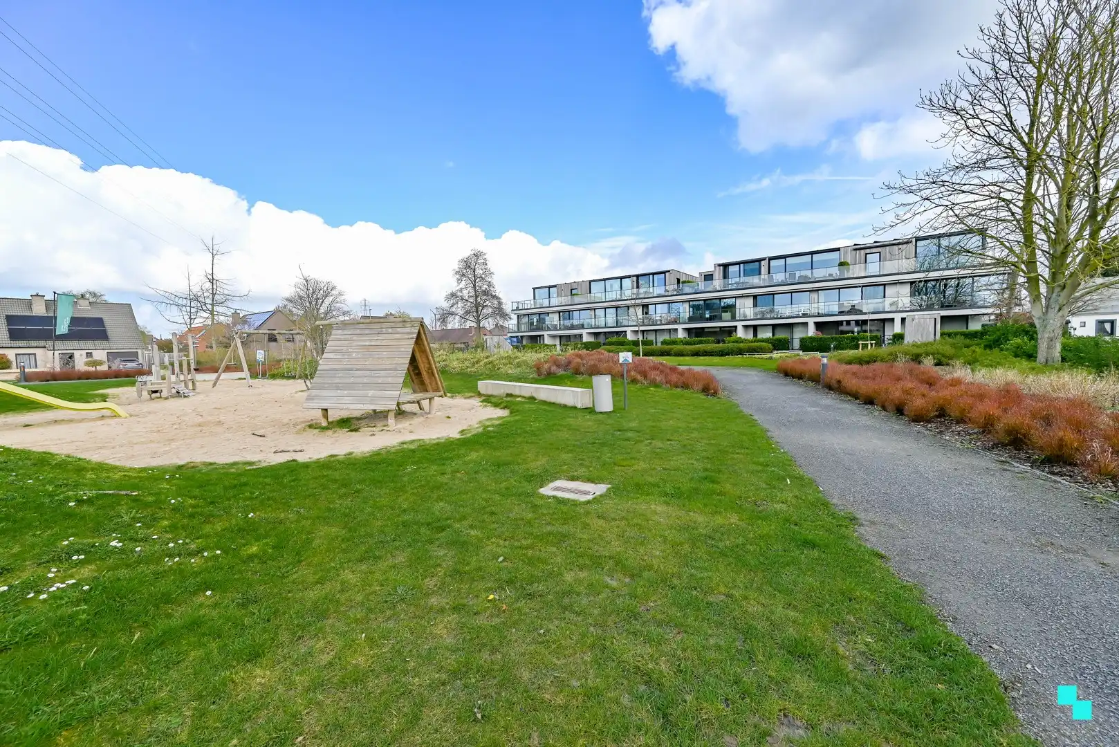 Energieneutraal tweeslaapkamerappartement in groene omgeving te Izegem foto 29