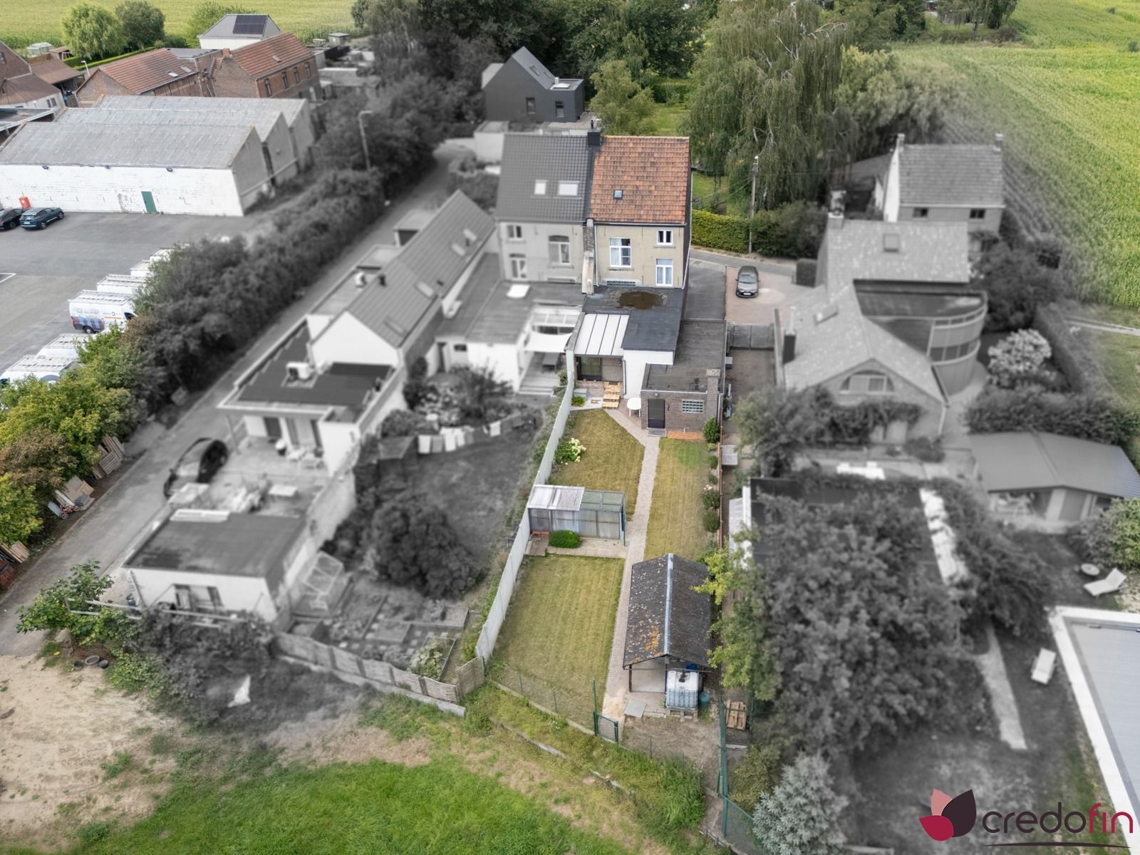 Ruime karaktervolle burgerwoning met zuidgerichte tuin in Evergem foto 24