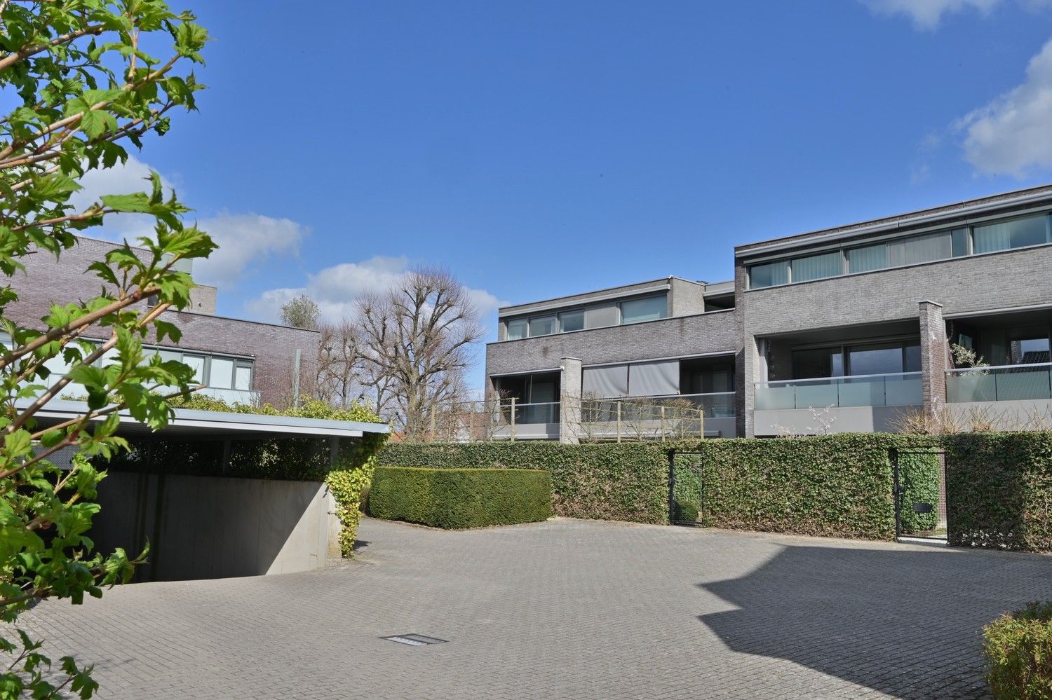 Schitterend penthouse van 185 m² gelegen op de 2de verdieping van een exclusieve residentie "Park Oud Rekem" in hartje Oud-Rekem te Lanaken. foto 24