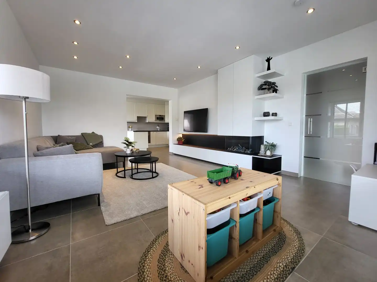 Gerenoveerde woning met garage en zonnige tuin in landelijke omgeving. Topper! foto 14