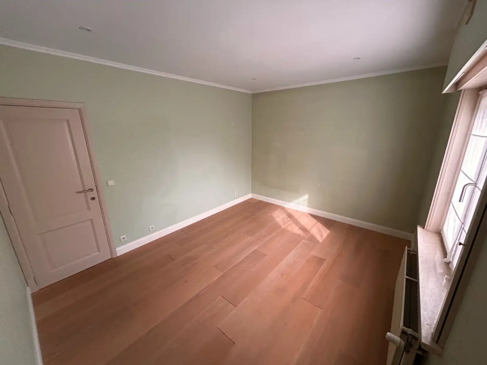 Instapklare woning nabij centrum Deinze foto 18