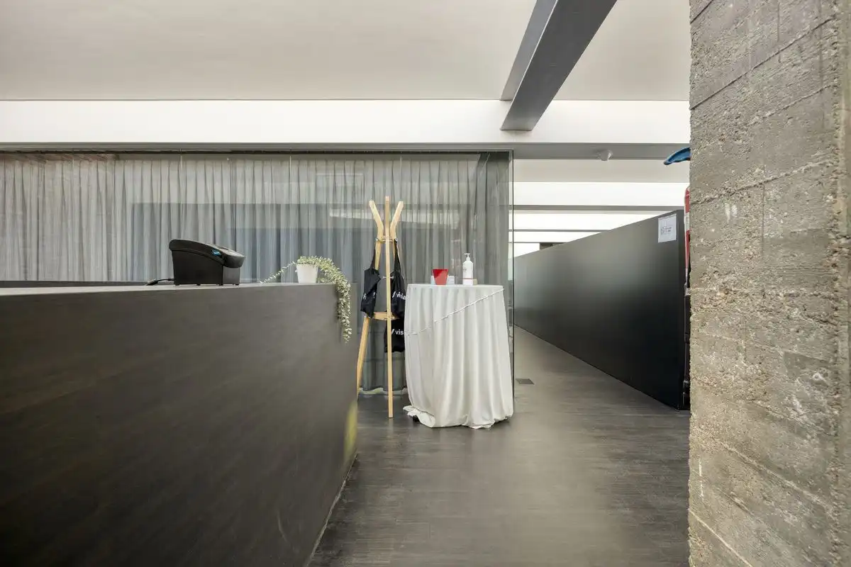 Moderne kantoorruimte op toplocatie nabij E40 en stadscentrum foto 23