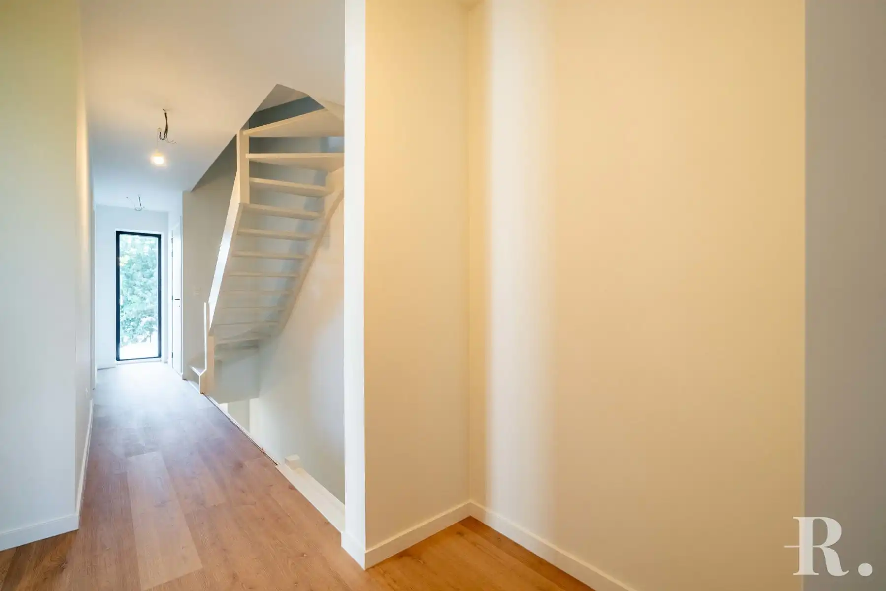 Stijlvolle energiezuinige nieuwbouwwoning foto 17