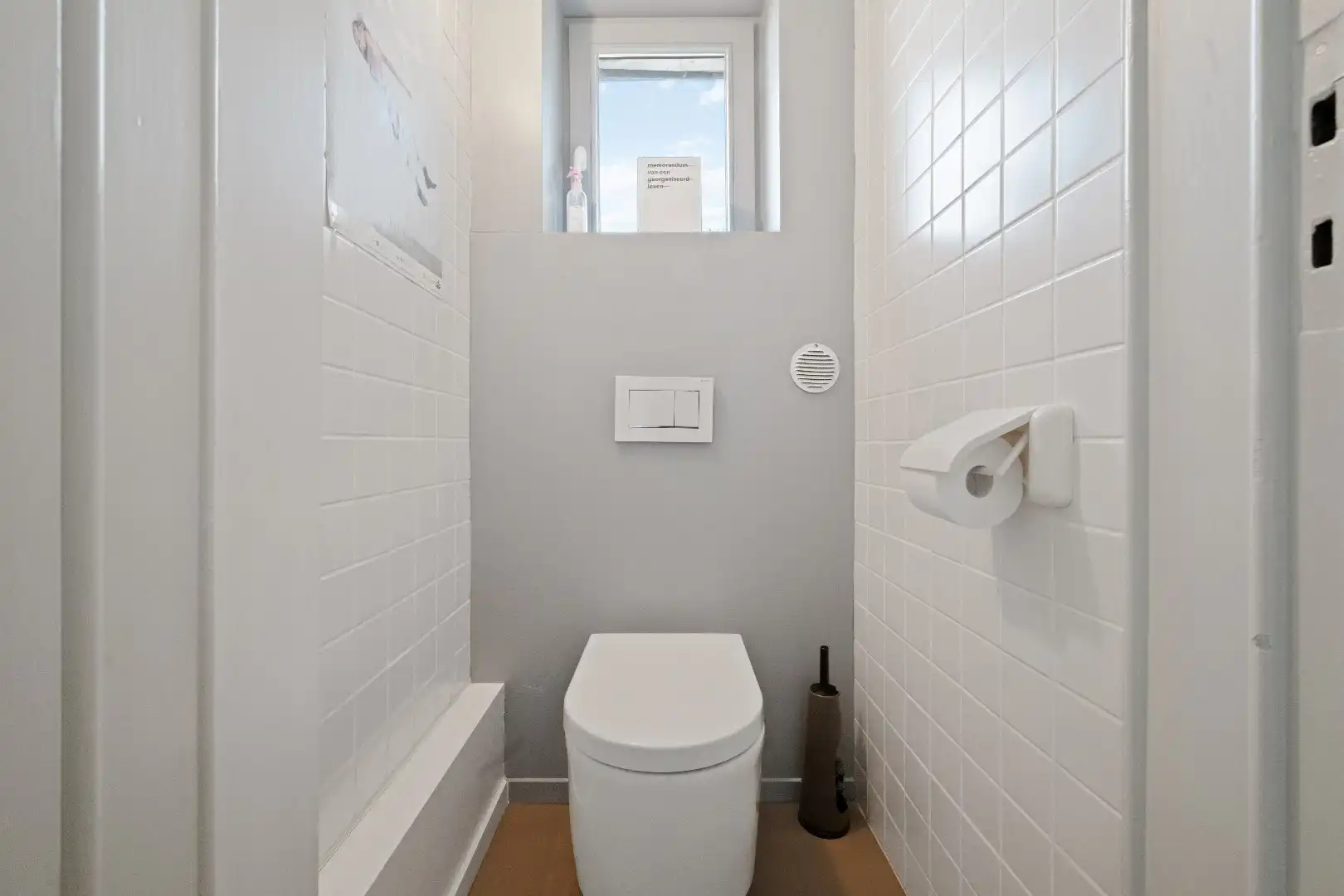 TE HUUR – RUIM HERENHUIS IN OOSTENDE (VUURTORENWIJK) foto 15