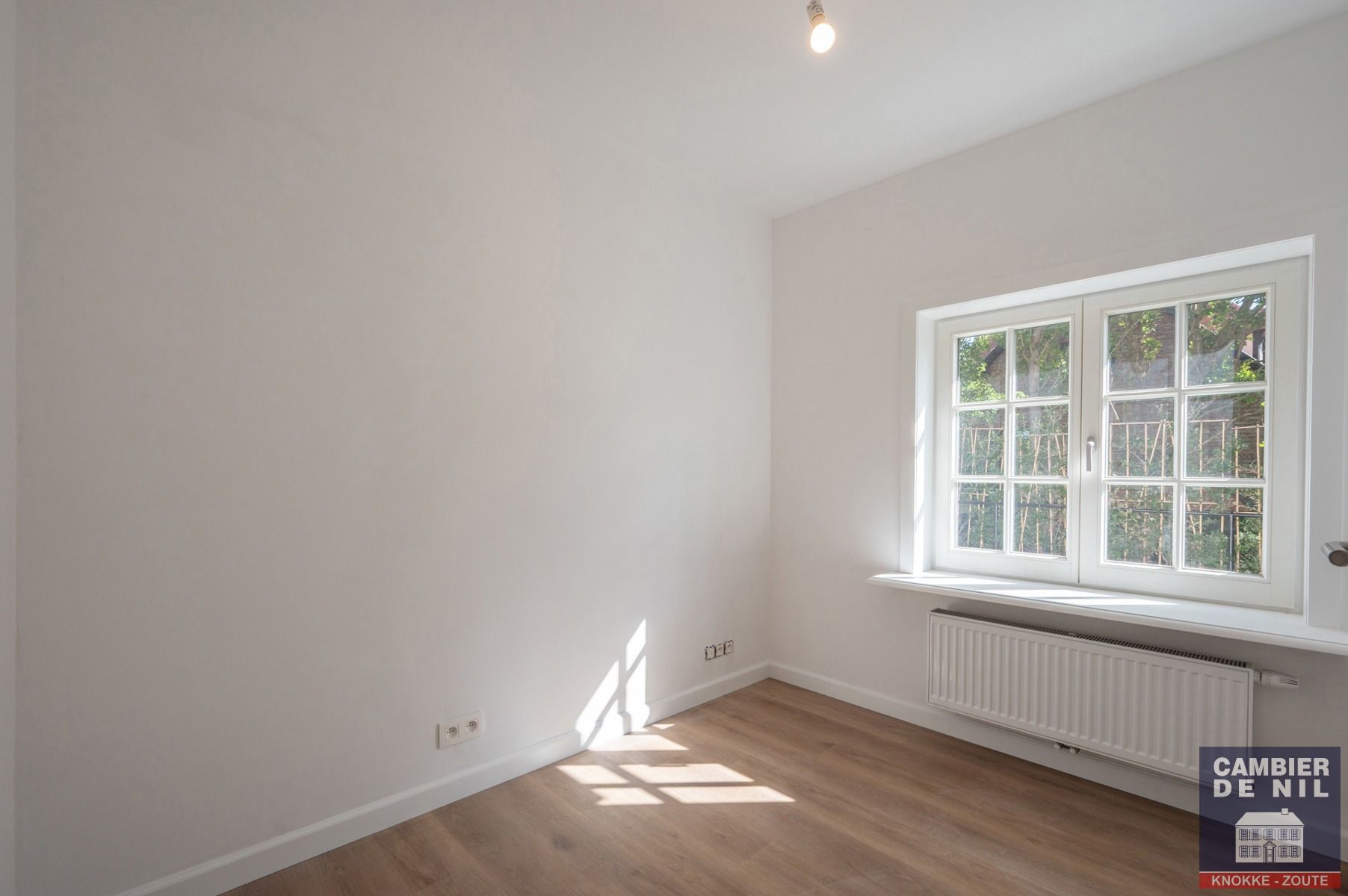 Gerenoveerde, ongemeubelde koppelvilla mmet zuidgerichte tuin - Zoute foto 25