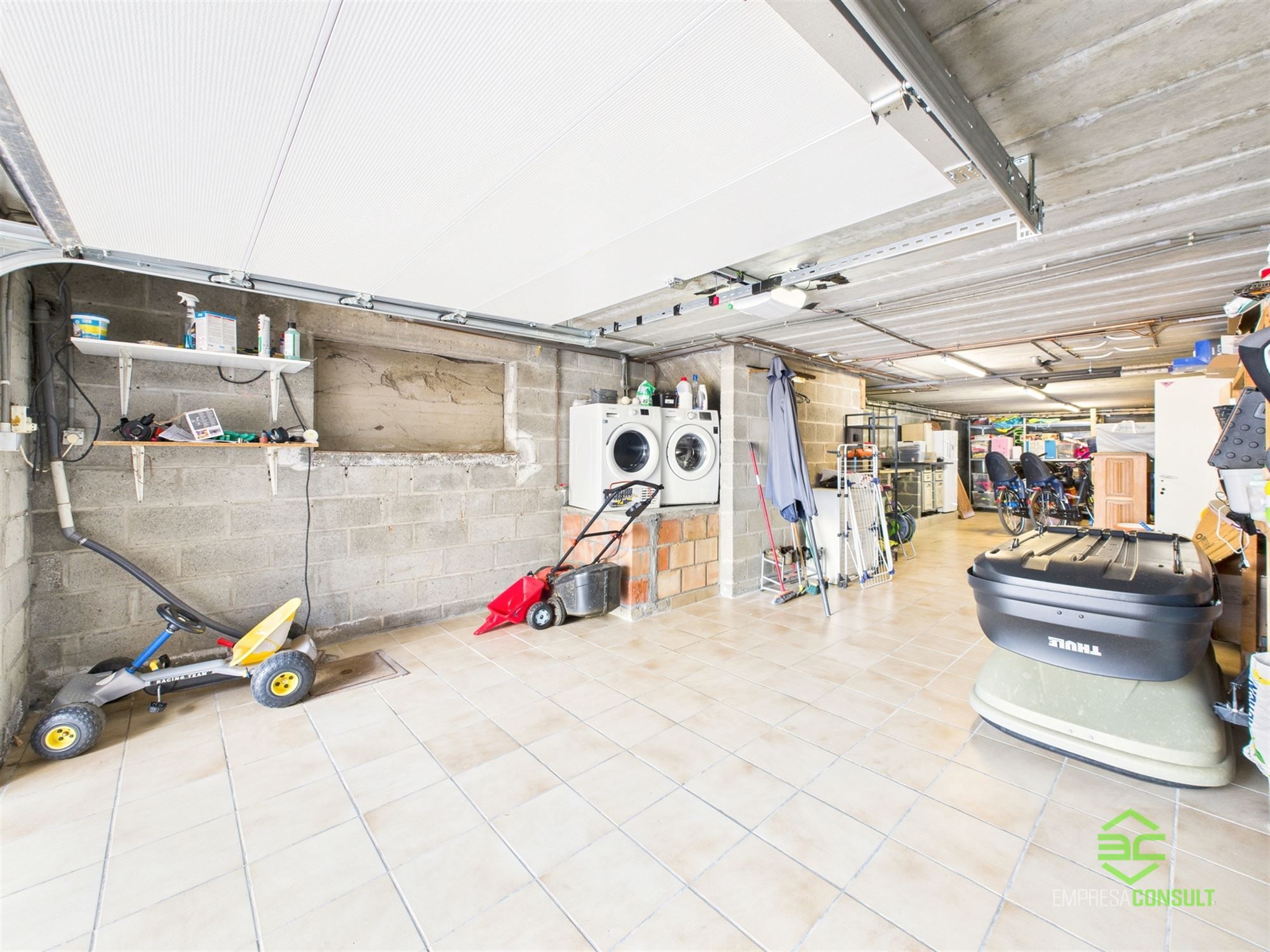 Instapklare gelijkvloerse woning met 3 slpk op 10a 21ca! foto 21