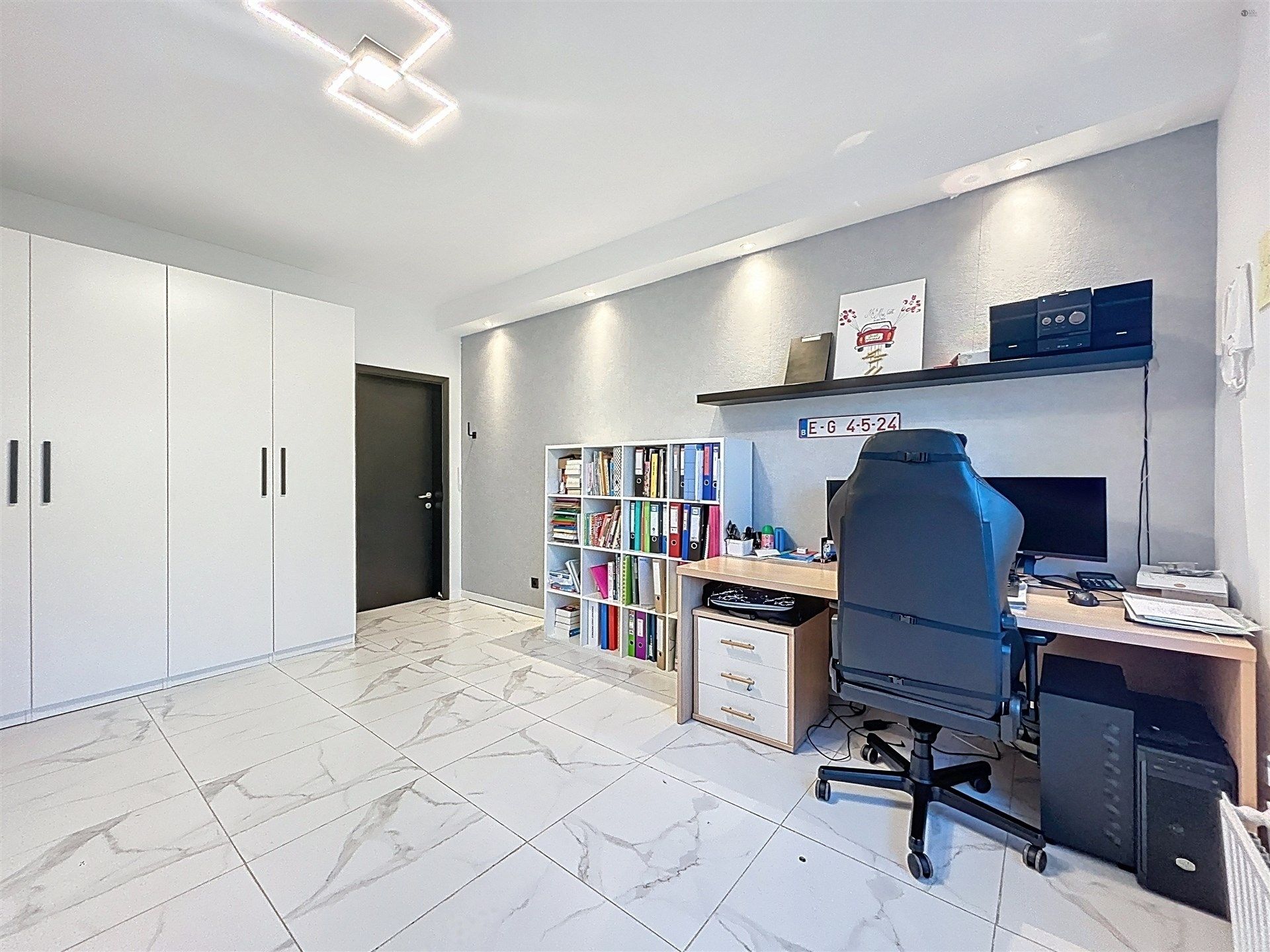 instapklare gezinswoning met 4 slaapkamers op perceel van 387m² foto 7