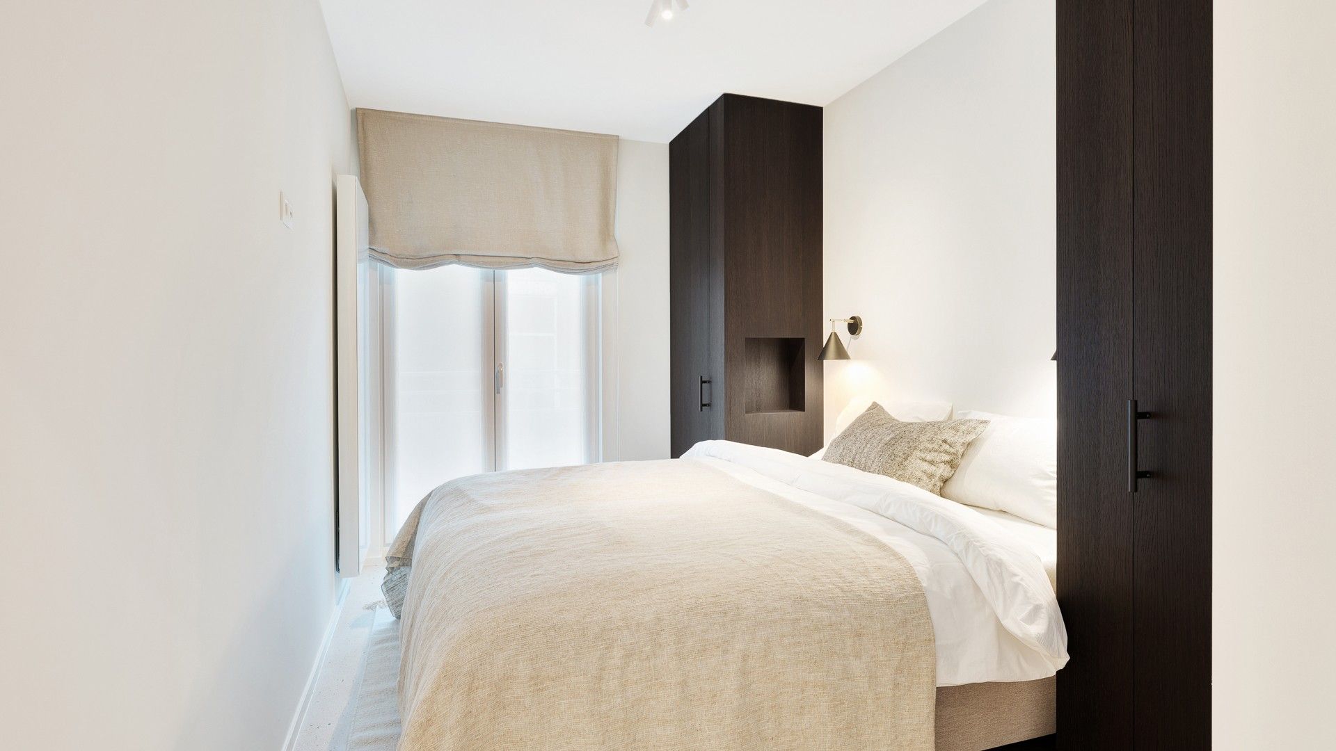 Prachtig 3 slaapkamerappartement Zeedijk-Het Zoute met frontaal zeezicht foto 16