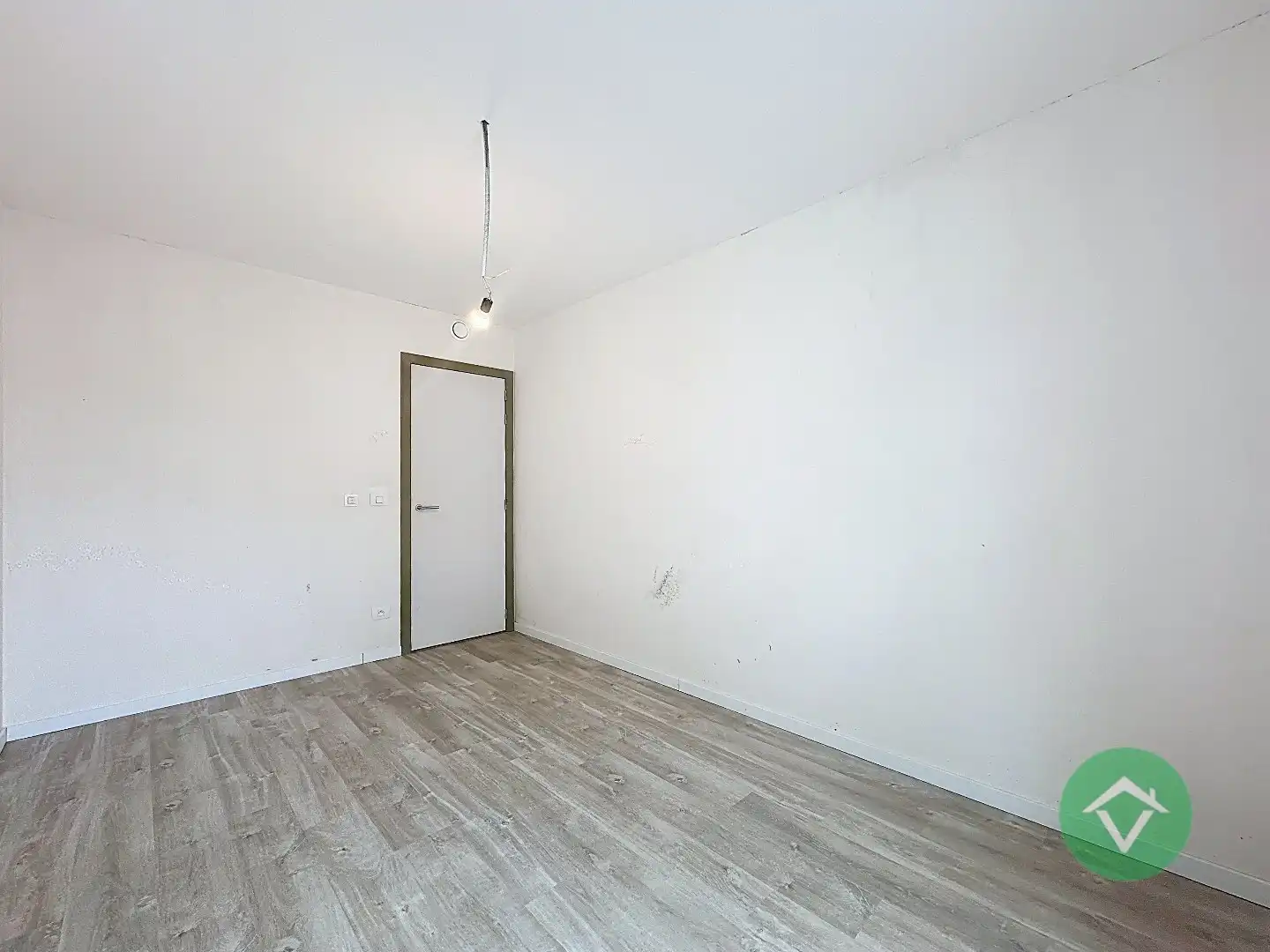 Wonen nabij jachthaven en zee - ruim appartement met terras en drie slaapkamers foto 21