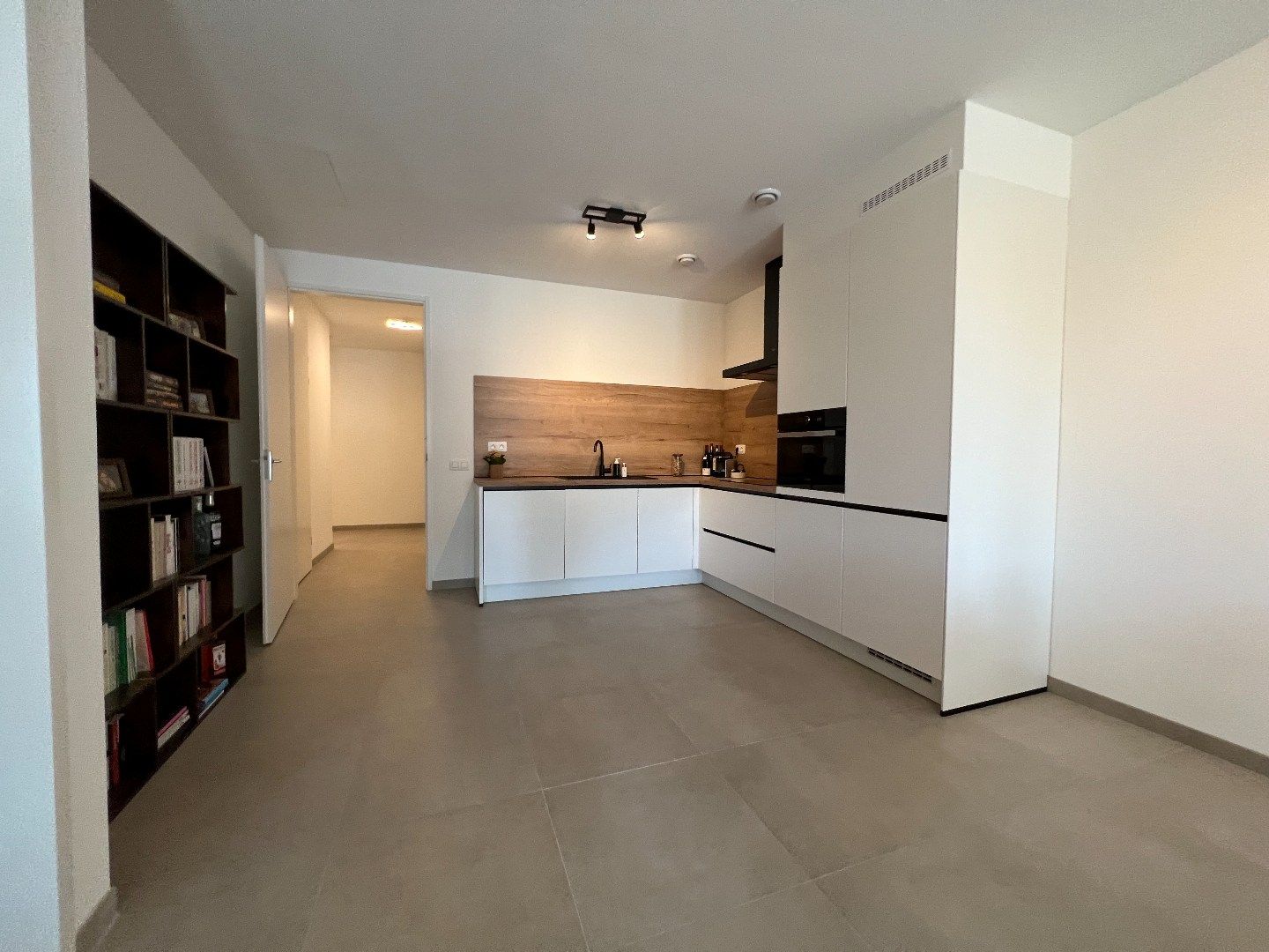Modern driekamer appartement in Aardenburg foto 6