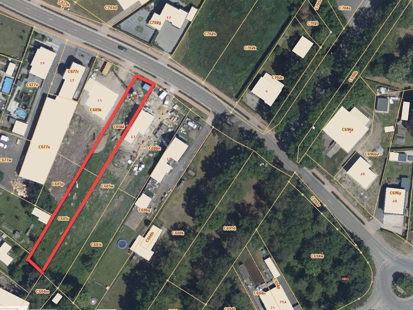 Ruim perceel van 10a29ca voor halfopen bebouwing in Zonhoven foto 3