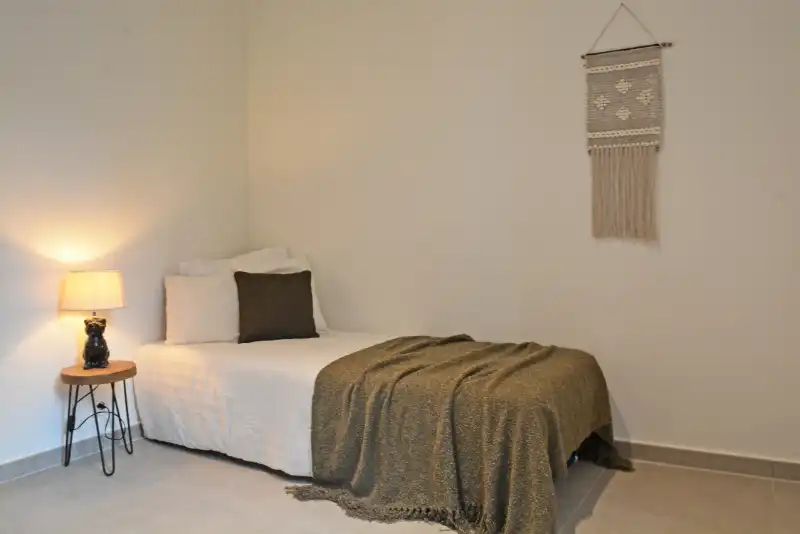 Modern luxe nieuwbouwappartement te koop in Roeselare met gunstige oriëntatie foto 9