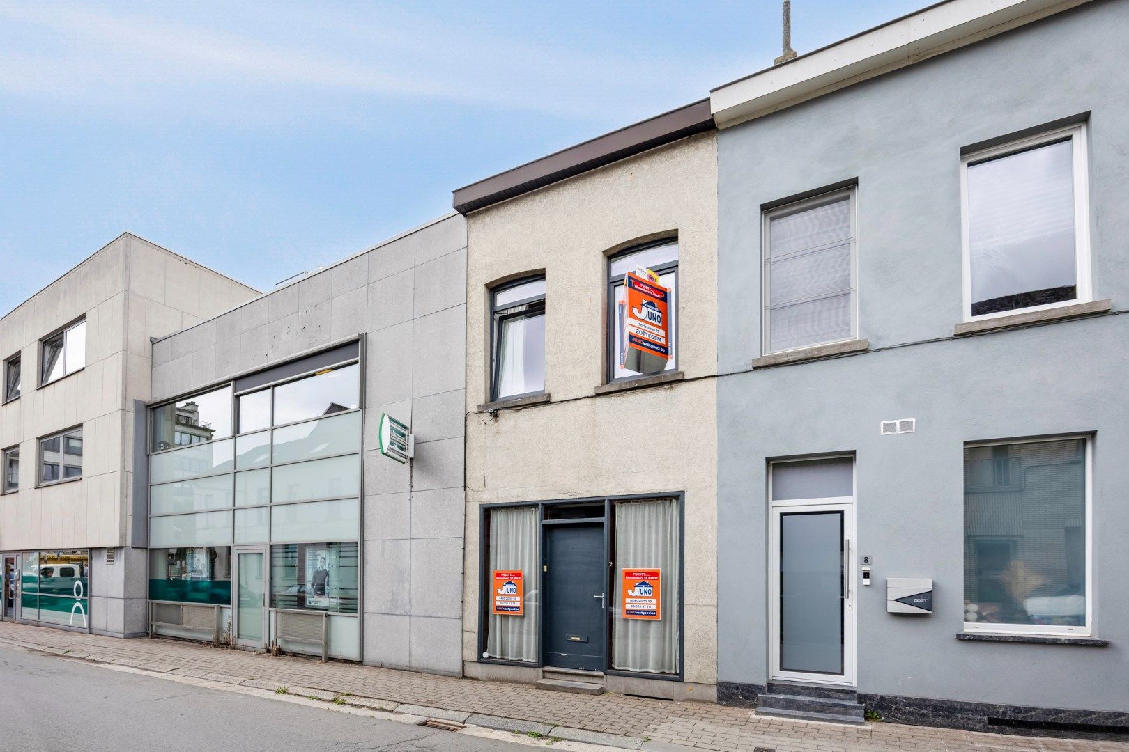 Hoofdfoto van de publicatie: Instapklare rijwoning in Zottegem 