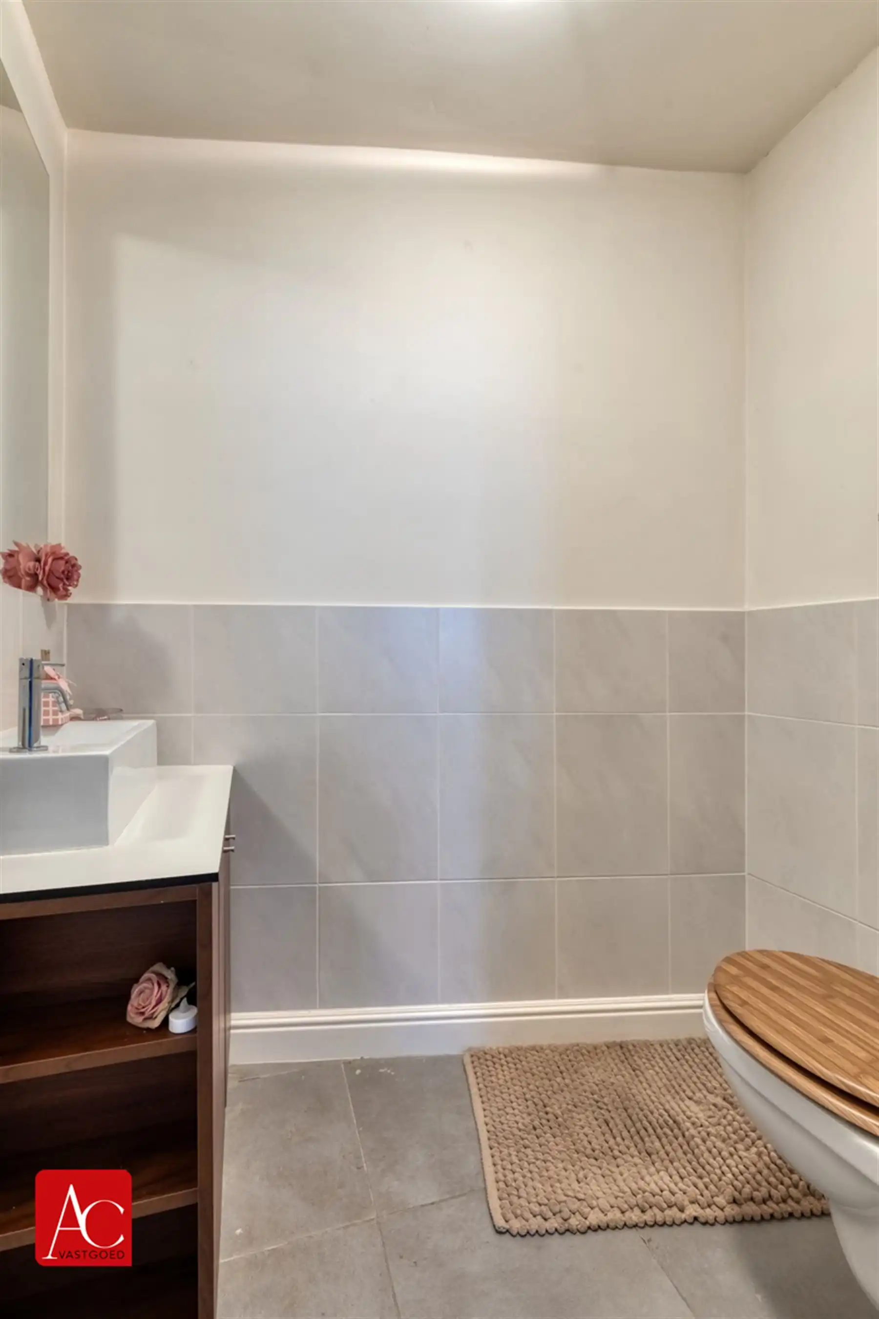 Appartementsgebouw bestaande uit 3 eenheden foto 36