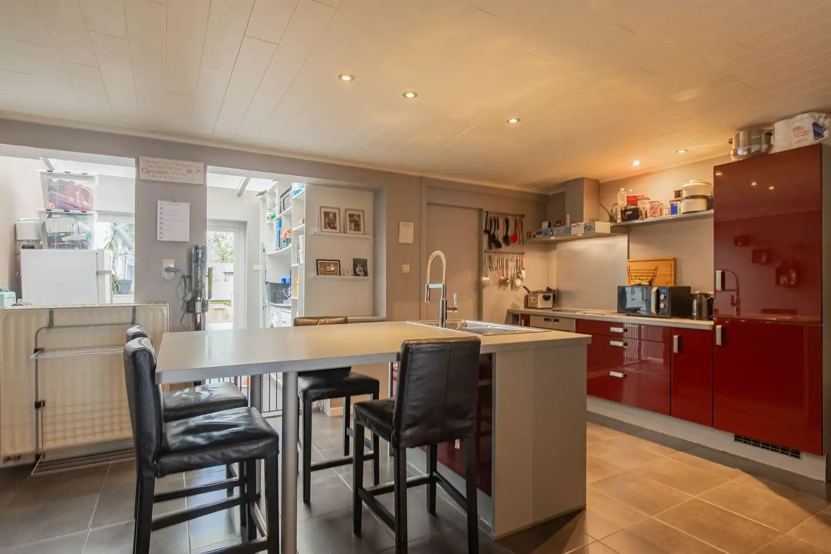 Instapklare starterswoning met tuin en 3 slaapkamers in Appels bij Dendermonde foto 8