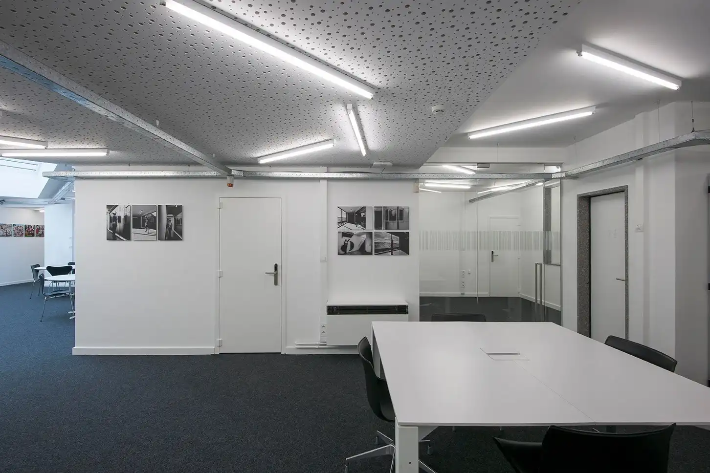 Perfect uitgerust kantoor (22 m²) met parking en alle faciliteiten inclusief, Torhout. foto 9