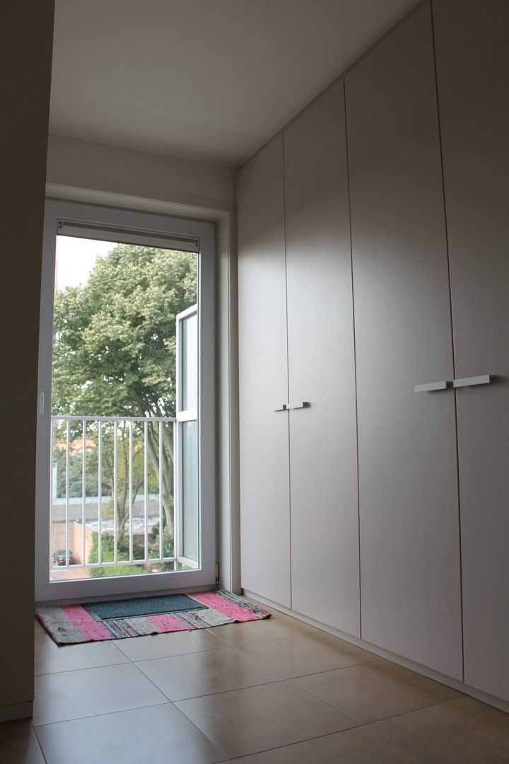 Lichtrijk appartement te koop in centrum Eeklo foto 9