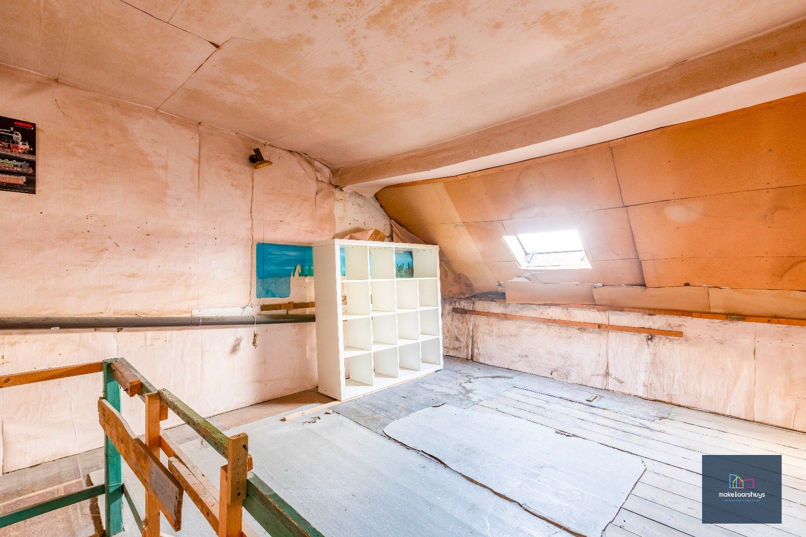 Charmante op te frissen rijwoning met ruime stadstuin  foto 14