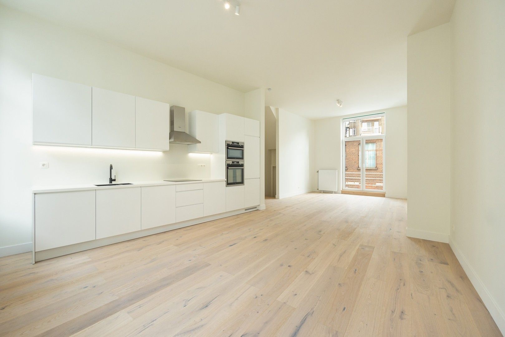 APPARTEMENT MET TERRAS foto 6