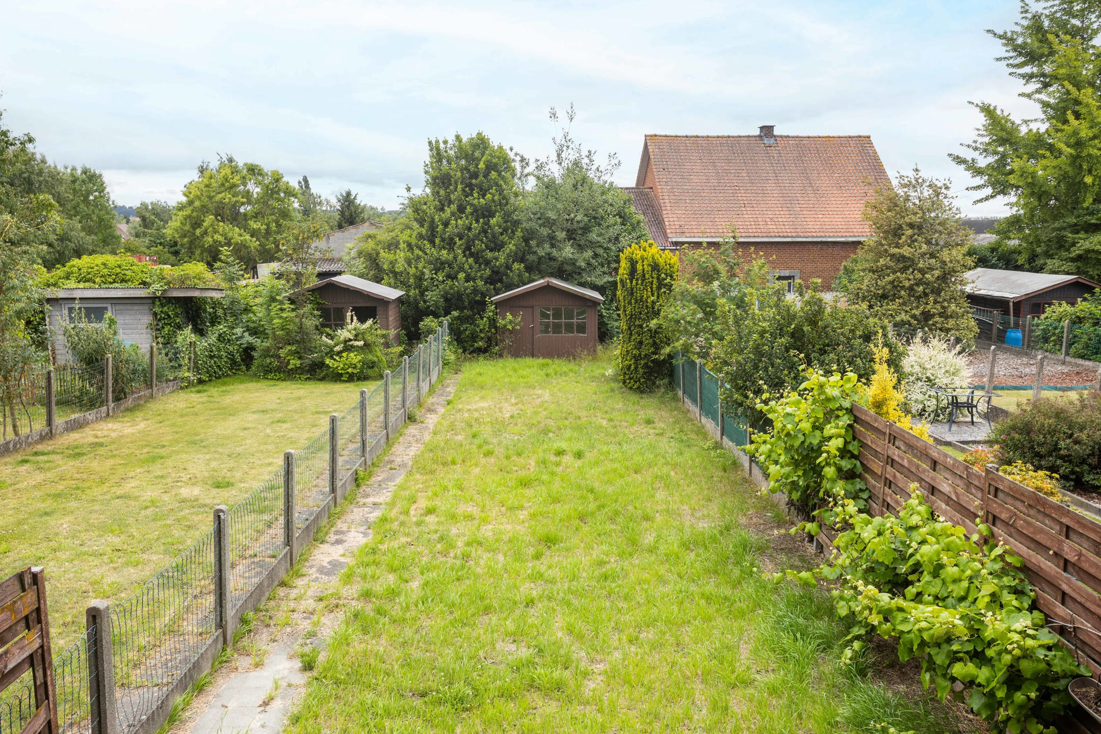 Ruime en degelijke bel-étage met grote zuidgerichte tuin. foto 21