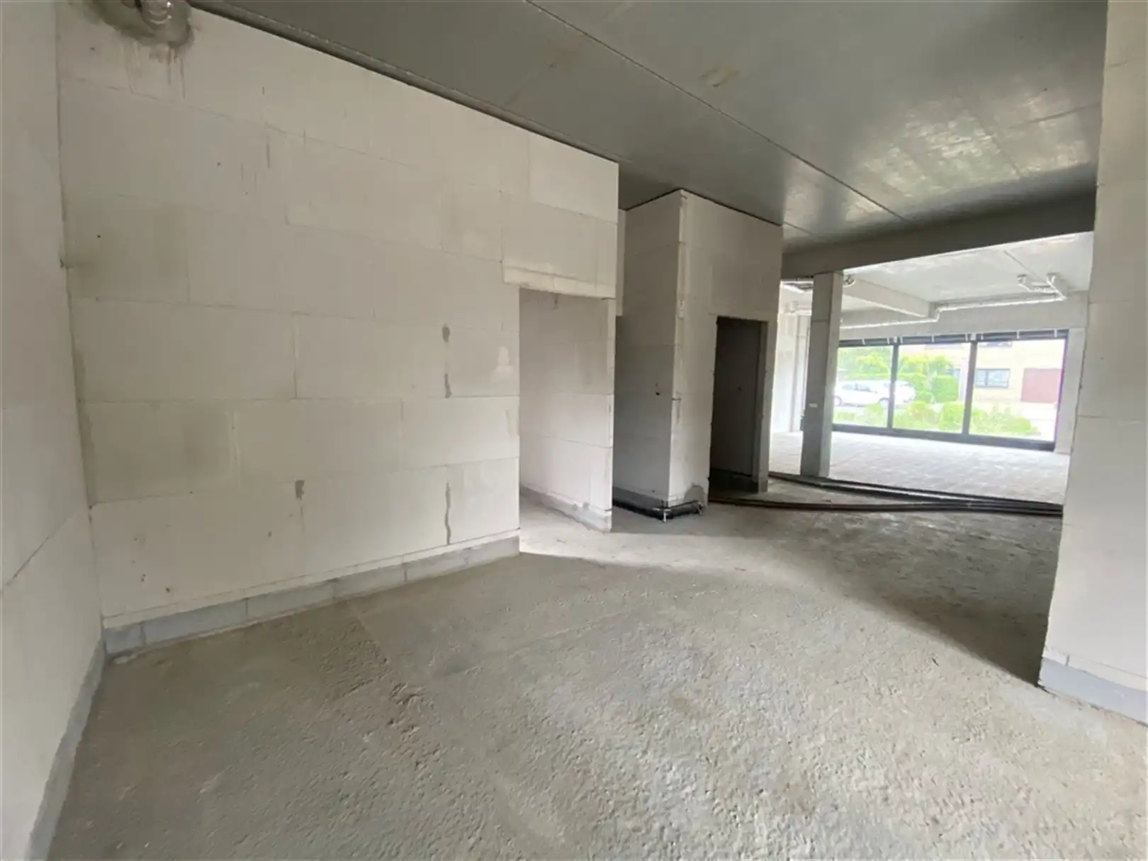 Nieuwbouw kantoren/handelsruimten vlakbij E40 foto 11