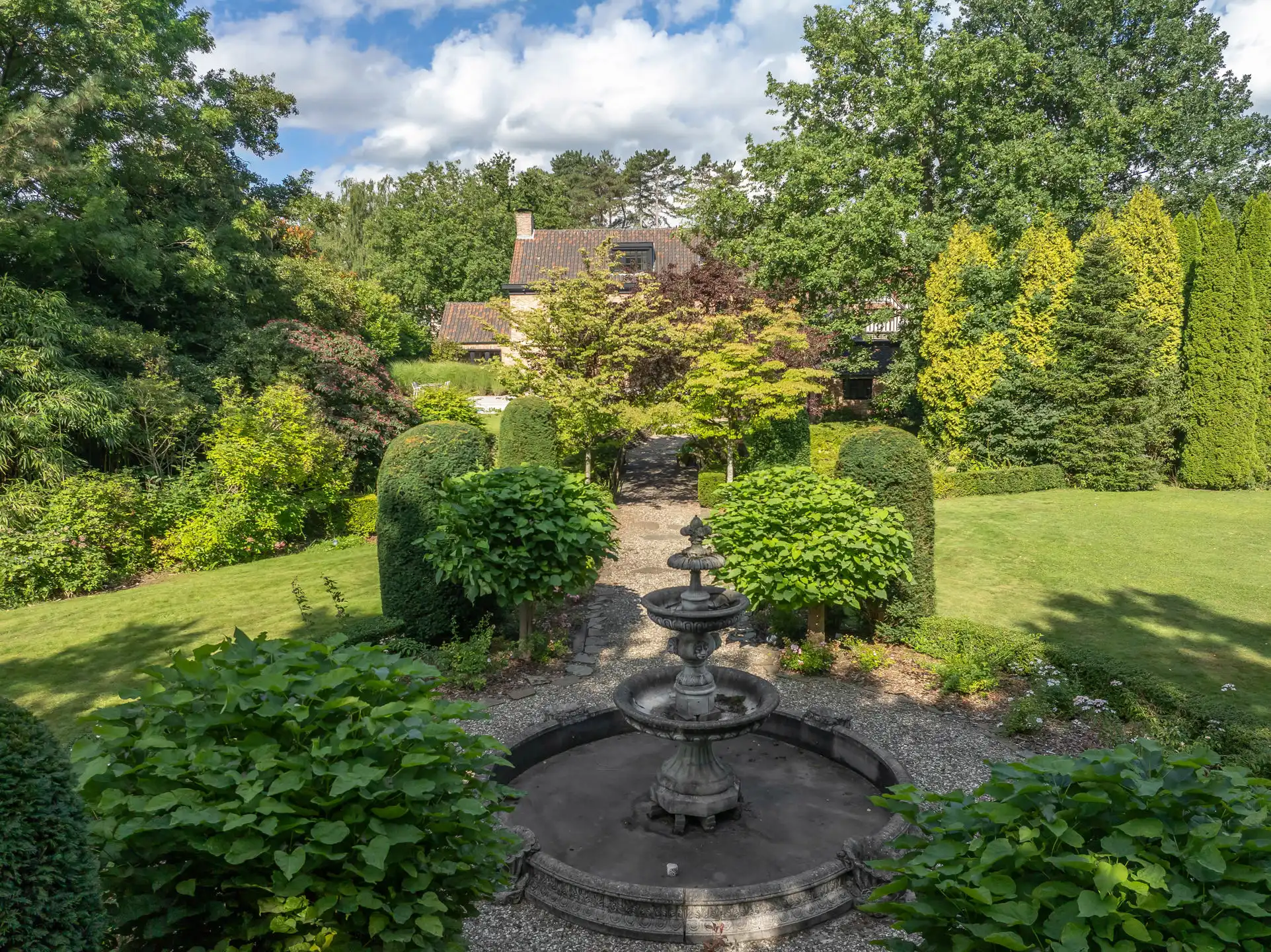 Prestigieuze villa met zwembad op 3.528 m² op toplocatie! foto 13