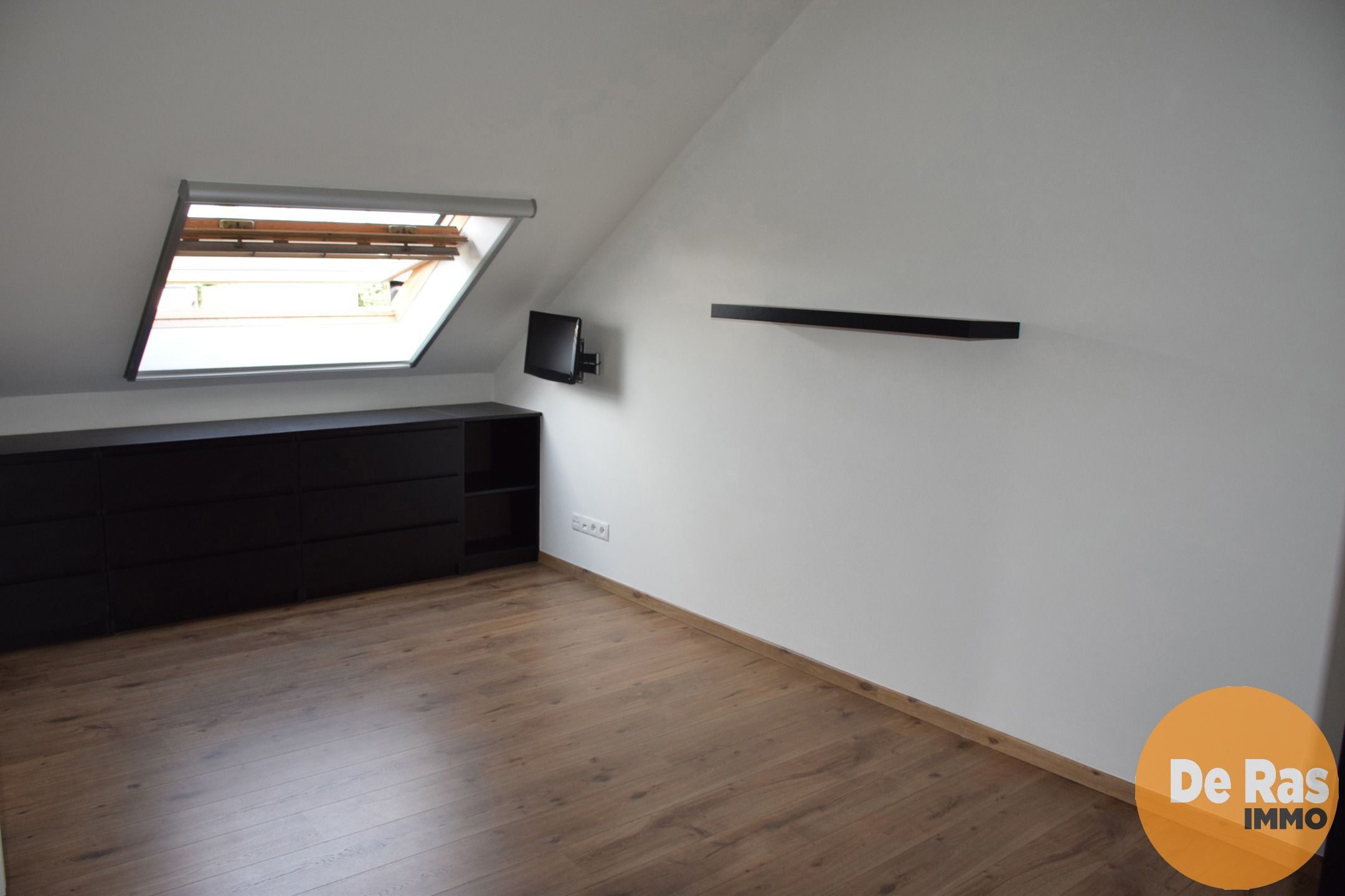 STEKENE - Goed gelegen HOB met 3 slaapkamers foto 17