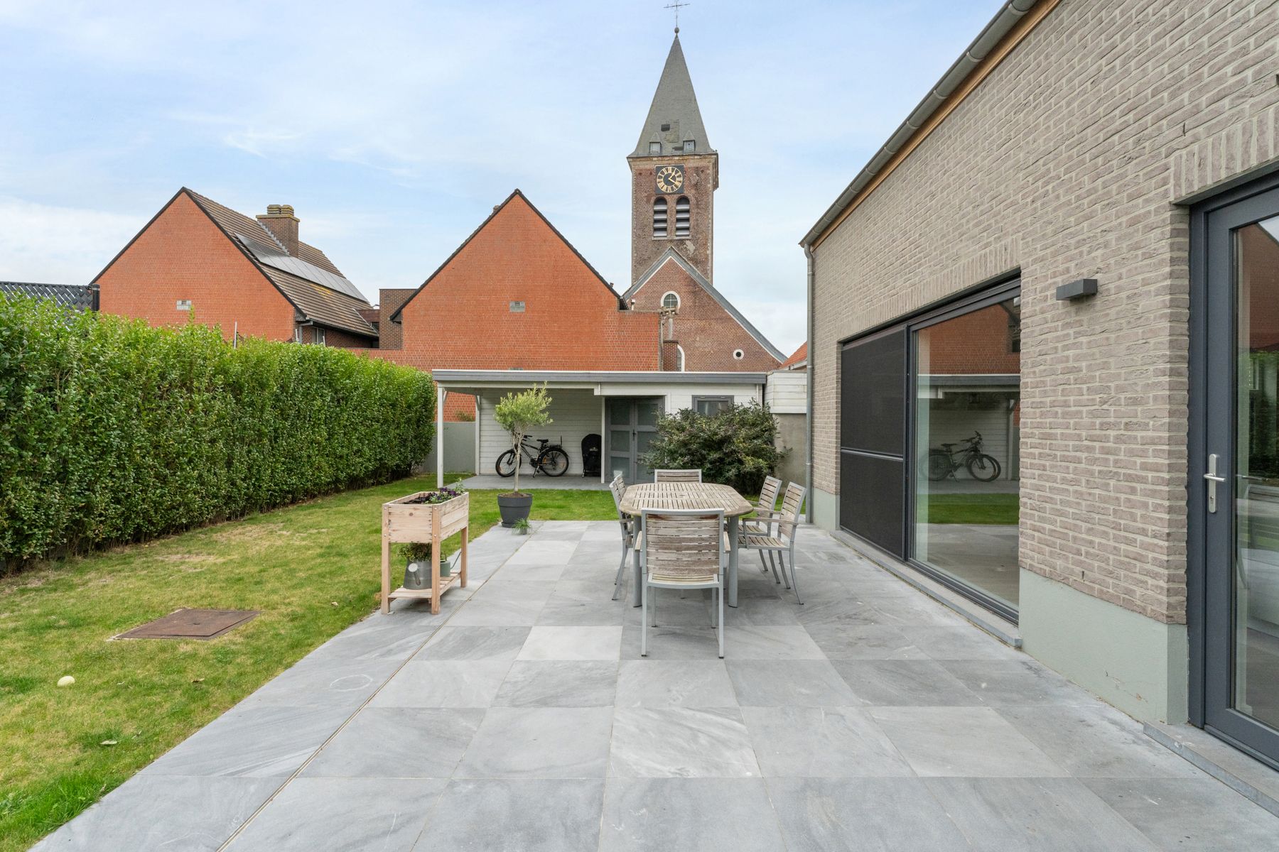 Recente open bebouwing in hartje Otegem foto 21