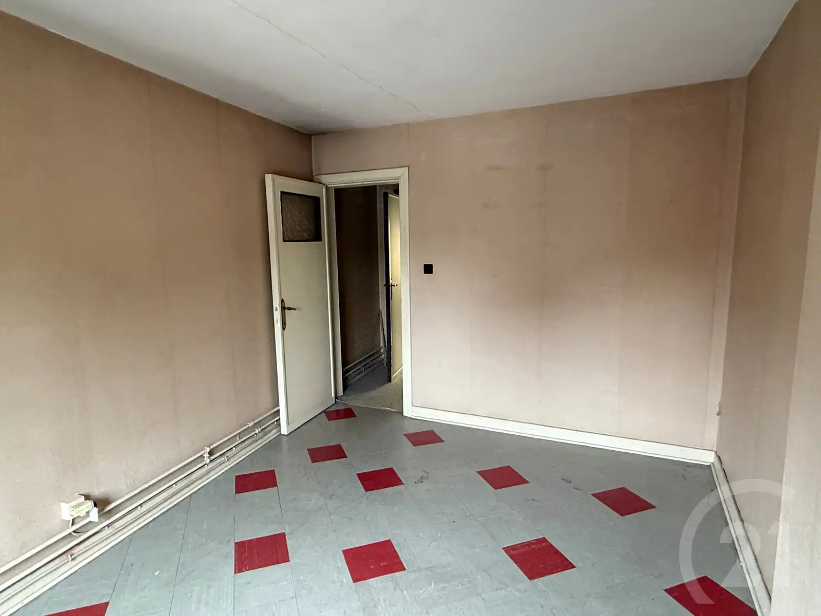 Te renoveren handelspand in het centrum van Tremelo! foto 19