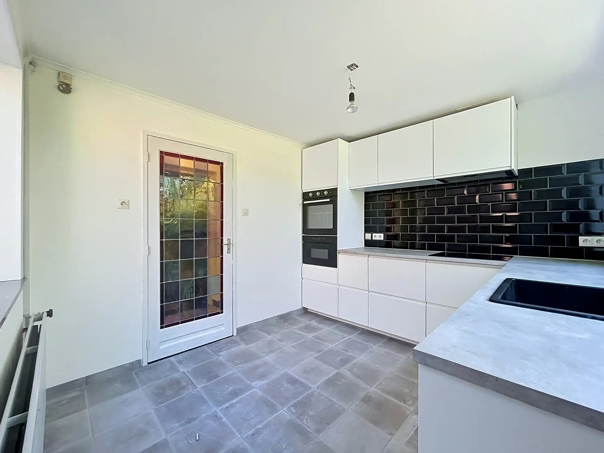 instapklare gezinswoning met 3 slaapkamers en garage op toplocatie foto 5