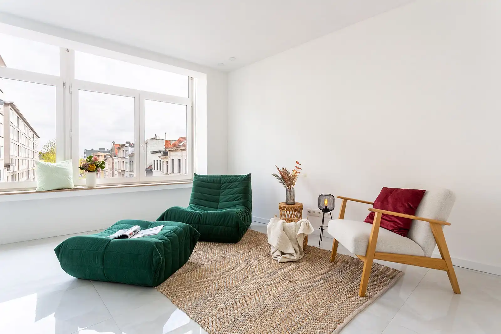 Recent gerenoveerd app. met 2 slpks en 2 terrassen foto 4