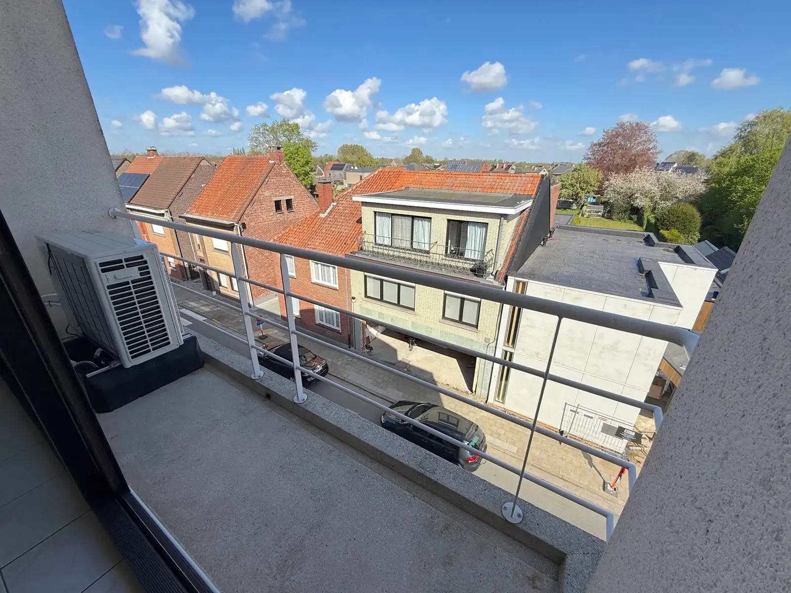 Instapklaar appartement met 2 slaapkamers en terrasje foto 11