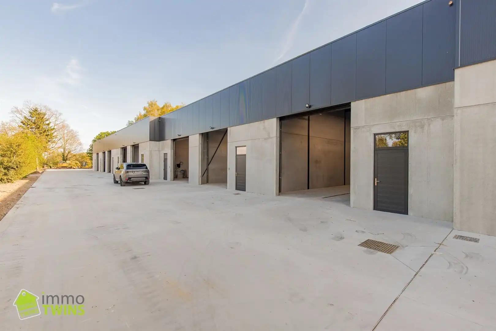 Nieuwe KMO-unit van 122m² in Sint-Gillis (Dendermonde) foto 2