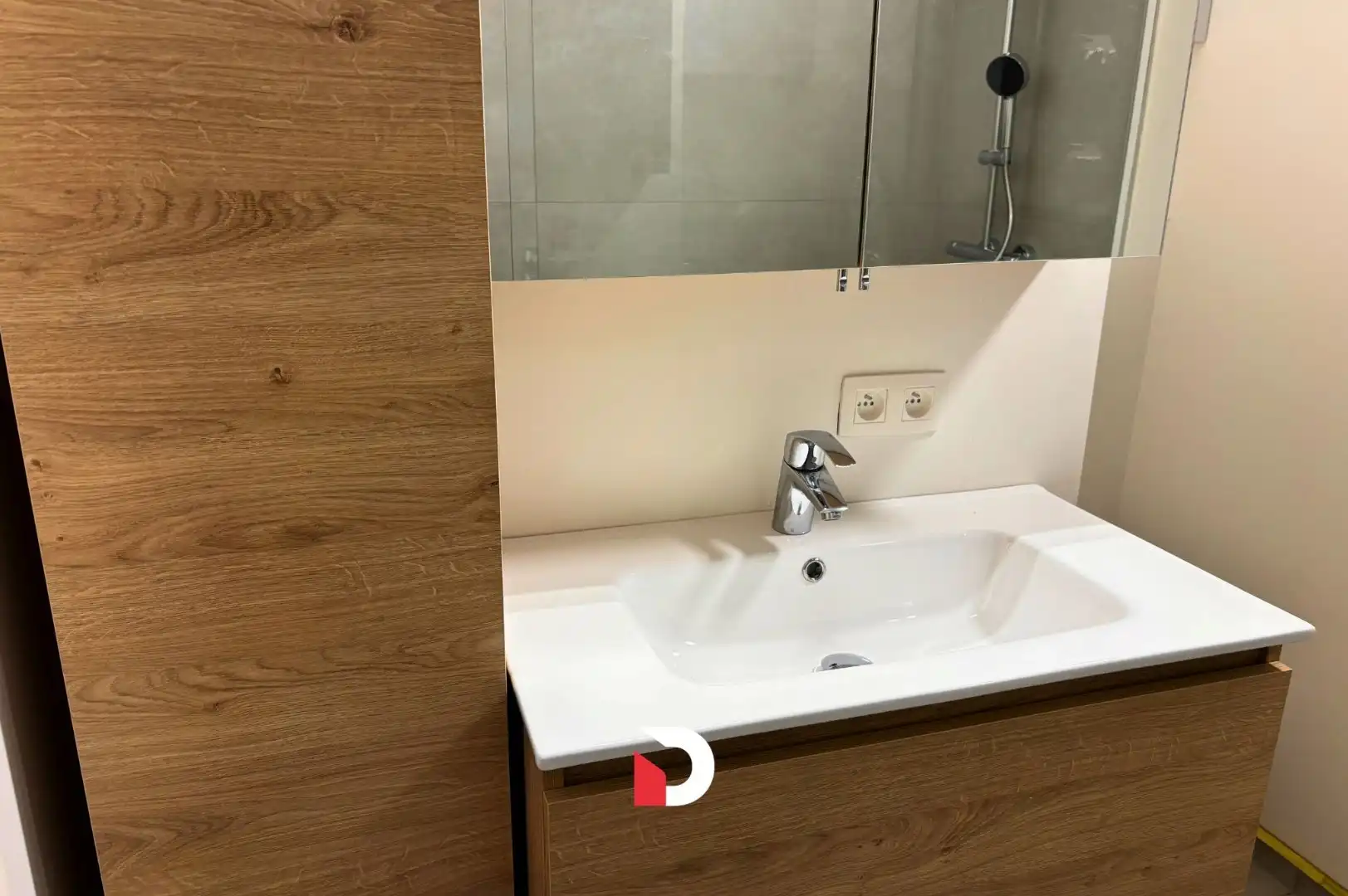 Gezellige gerenoveerde stadswoning met 2 slaapkamers foto 13