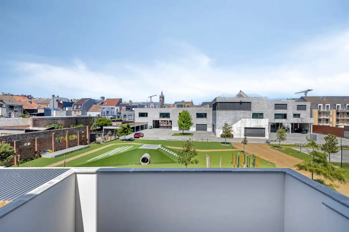 Gerenoveerd (2026) appartement te koop te Blankenberge foto 5