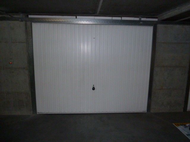 Garage te huur foto 2