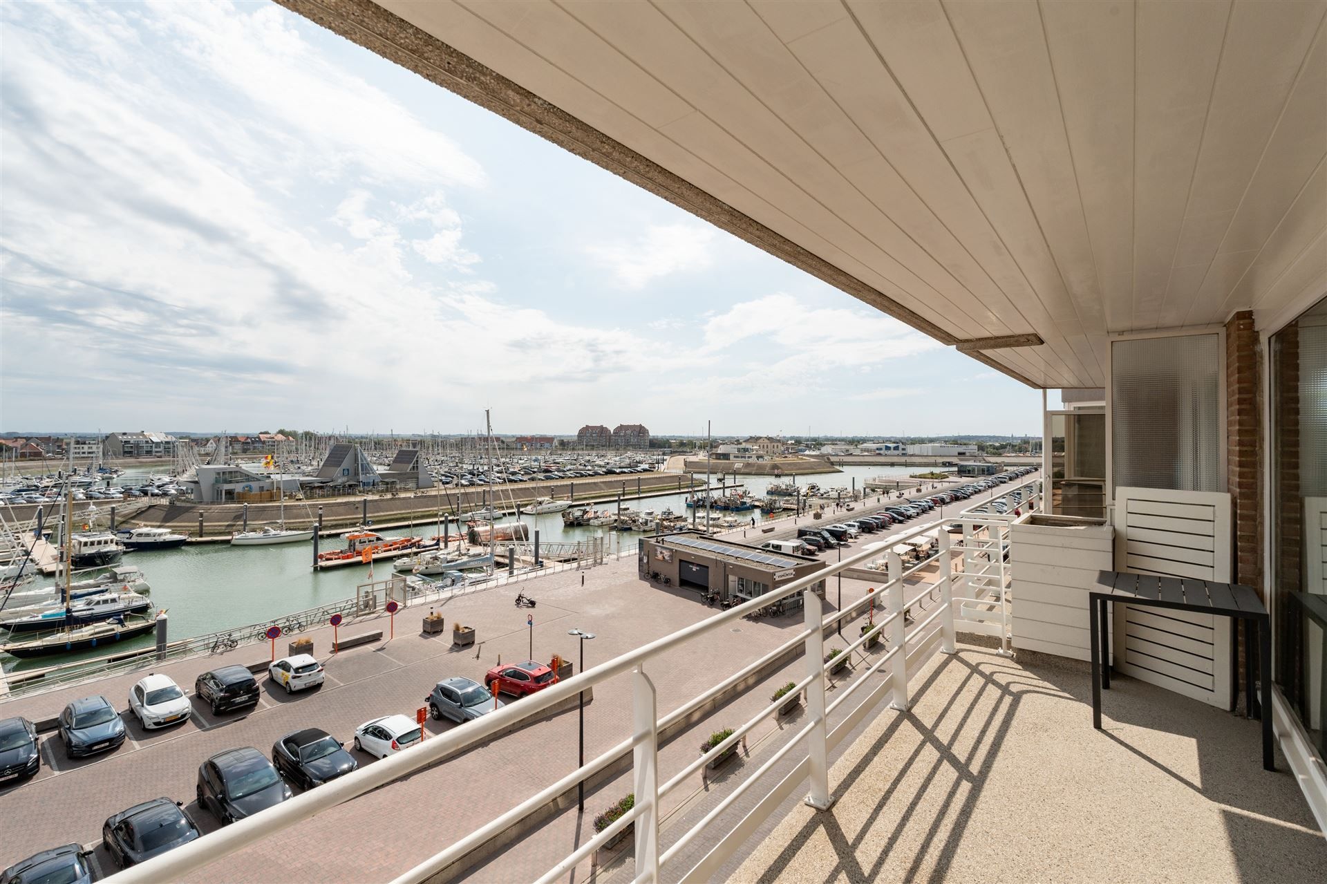 Gemeubeld / Jachthaven foto 13