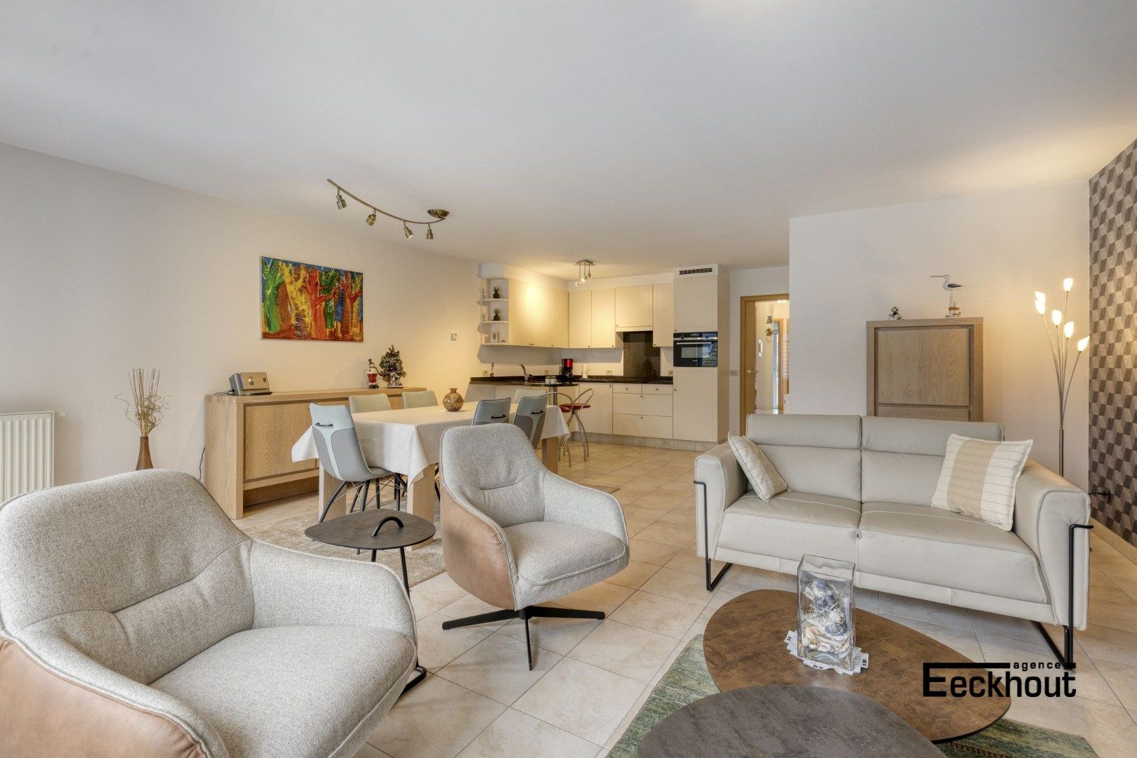 Modern lichtrijk appartement in het hartje van Oostende! foto 8