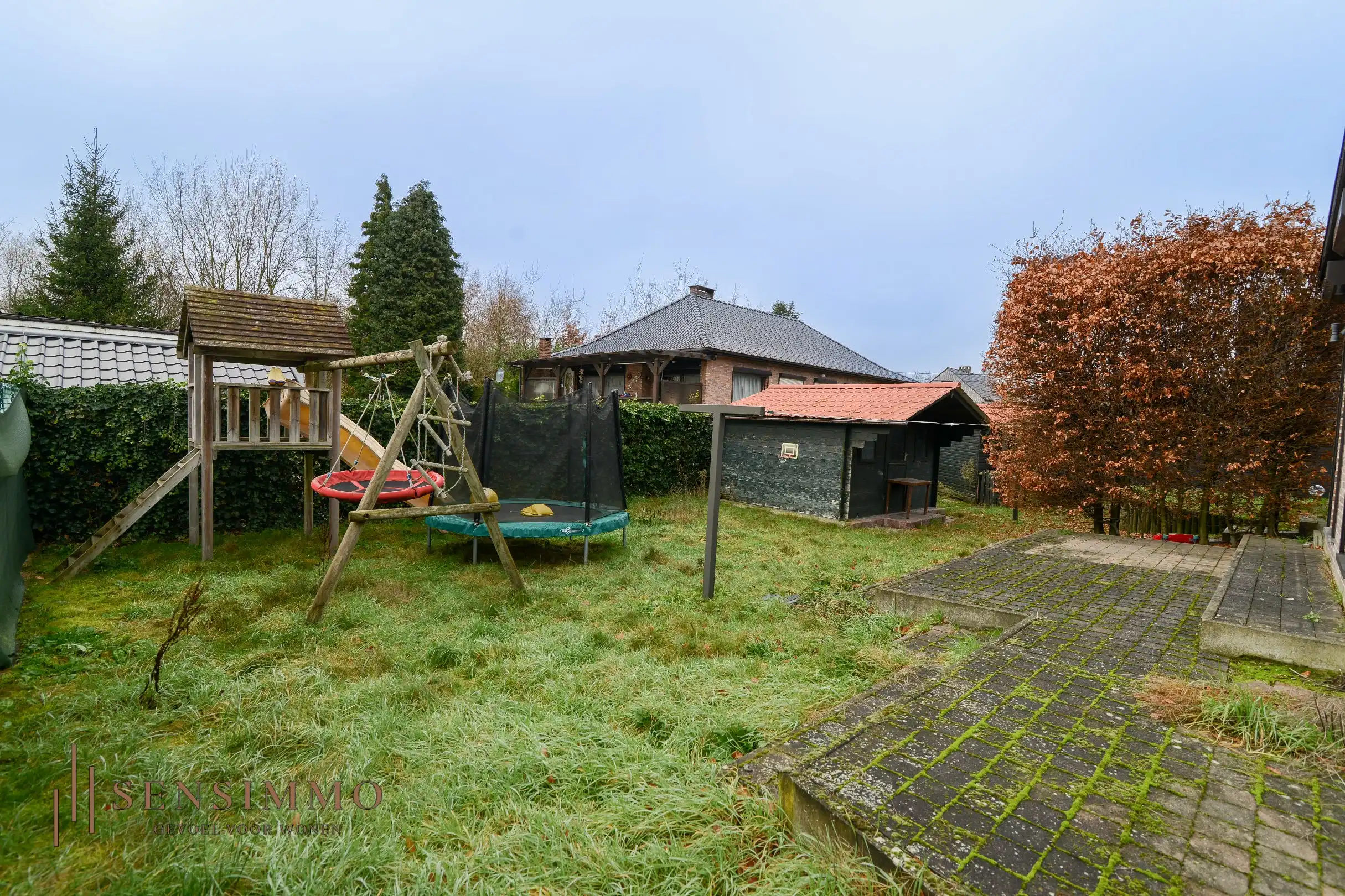 Ruime en energiezuinige woning met 4 slaapkamers op mooi perceel van 8a foto 22