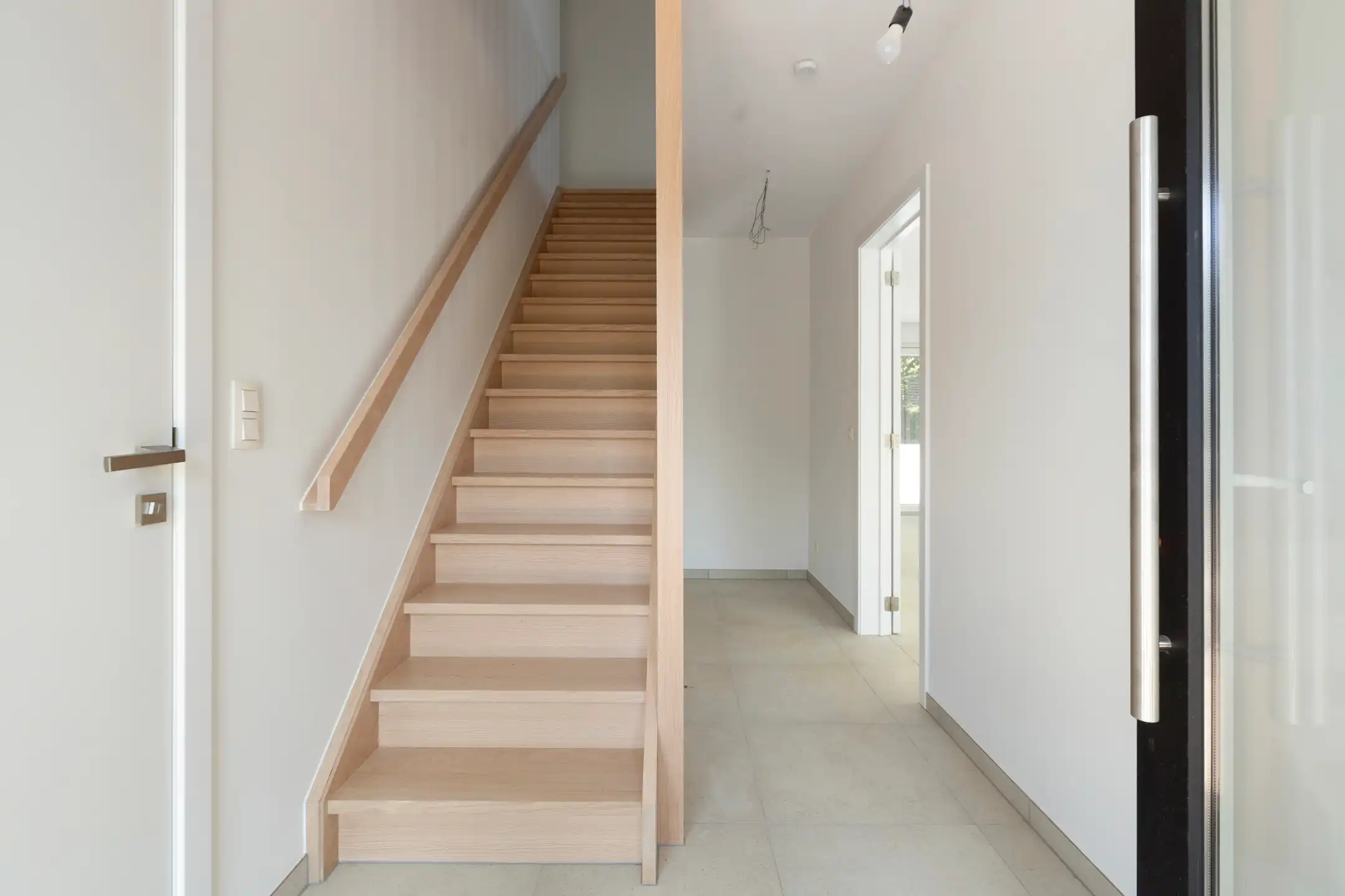Nieuwbouwwoning met 4 slaapkamers & 2 badkamers te Meldert foto 2