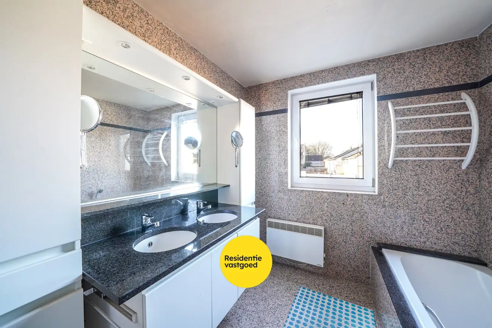 Instapklaar appartement met 2 slaapkamers en terras van 63 m² foto 18