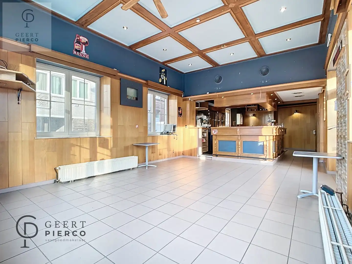 Commercieel pand met woonst te huur op toplocatie in Tienen foto 4