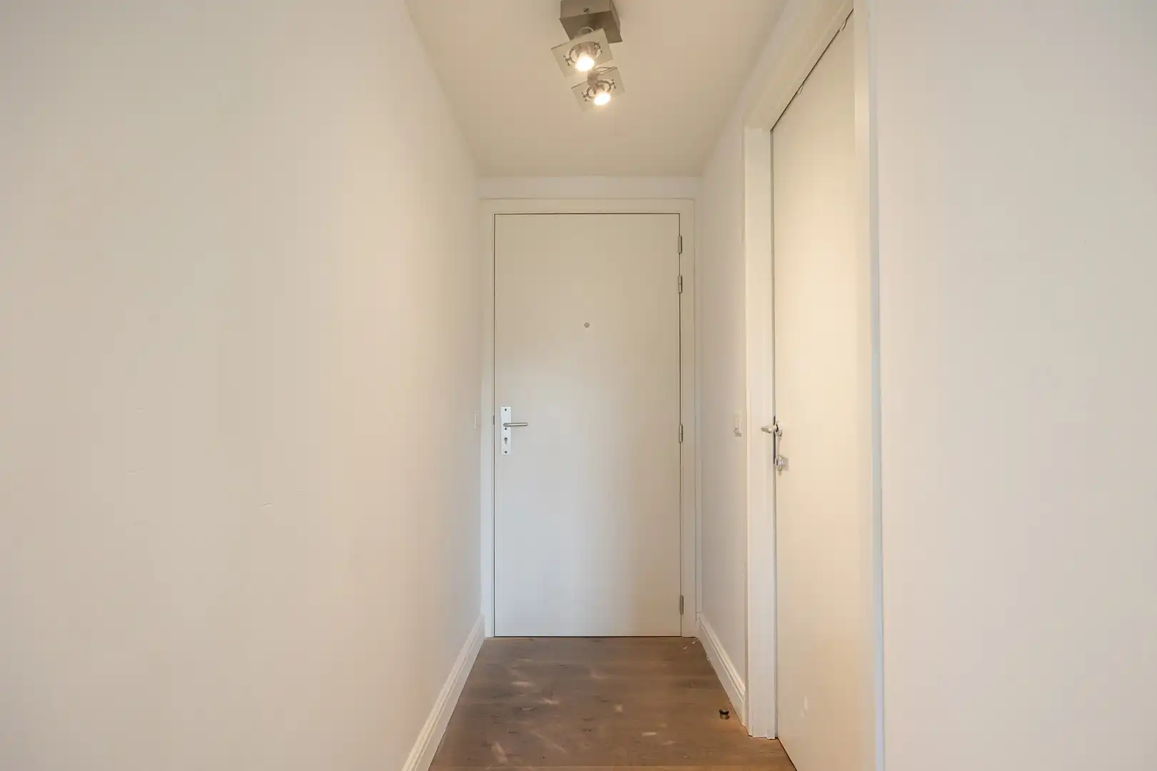 APPARTEMENT MET TERRAS foto 11