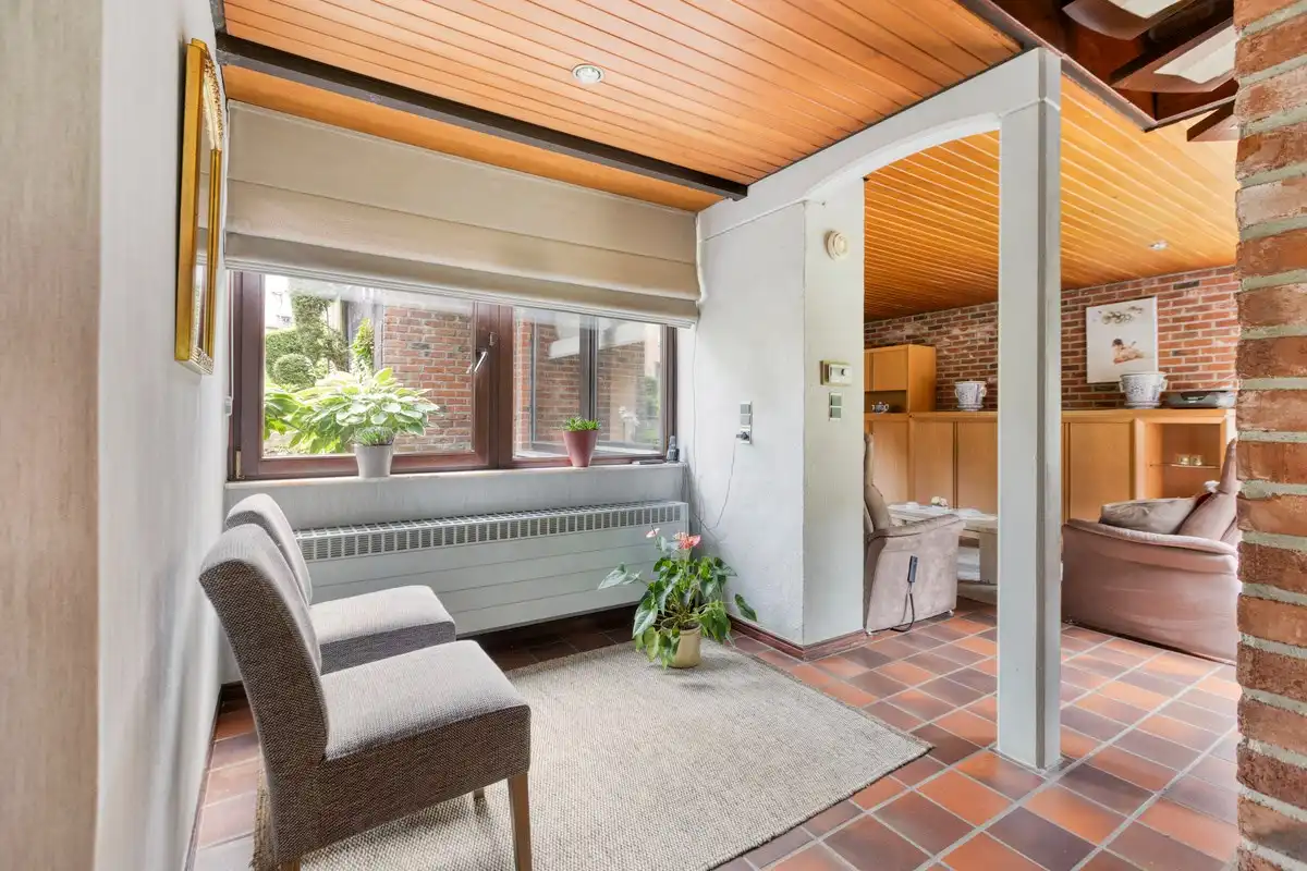 Ruime open bebouwing met zalige tuin in Tongeren-Borgloon foto 9