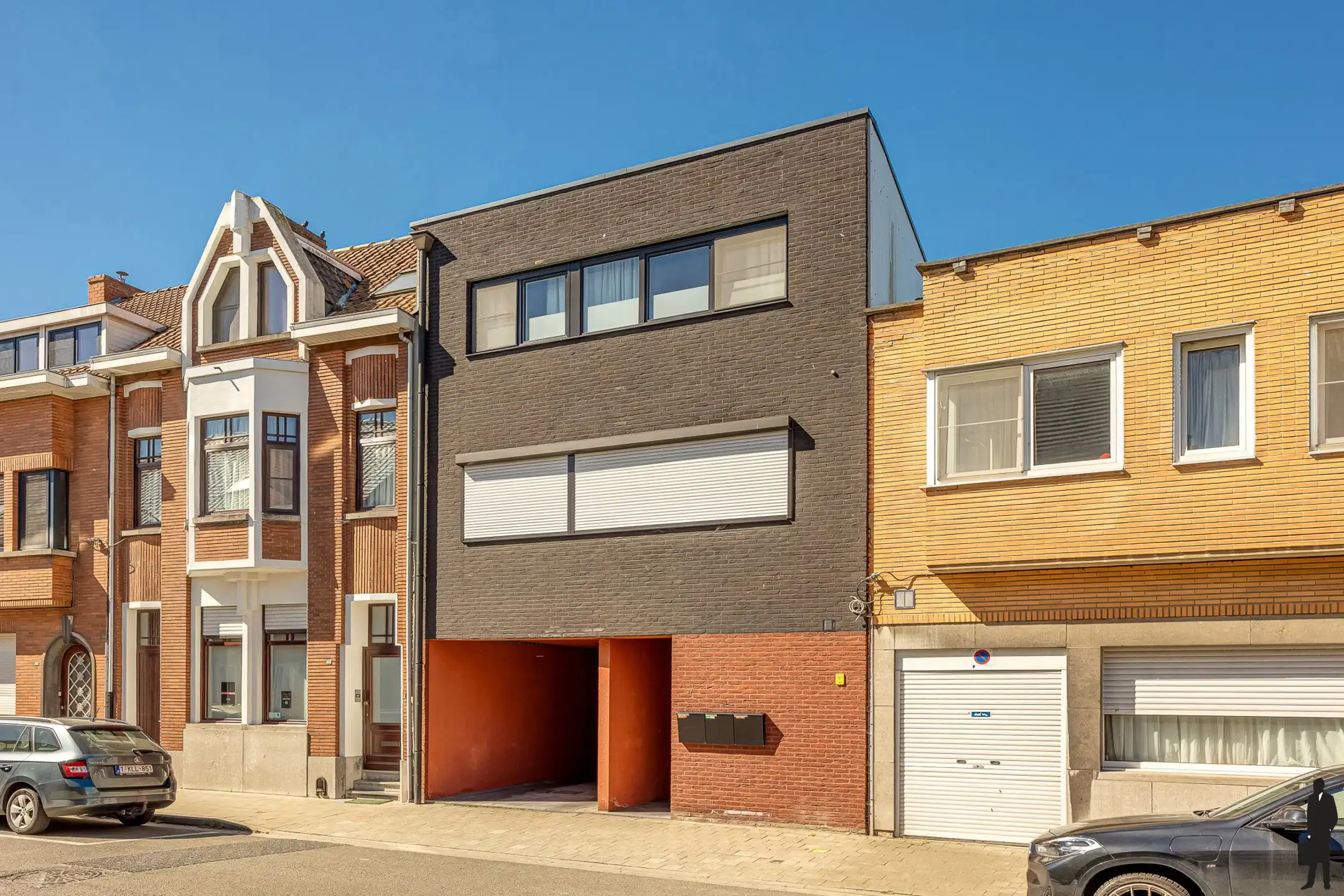 Recent gelijkvloers appartement met staanplaats en tuin foto 12