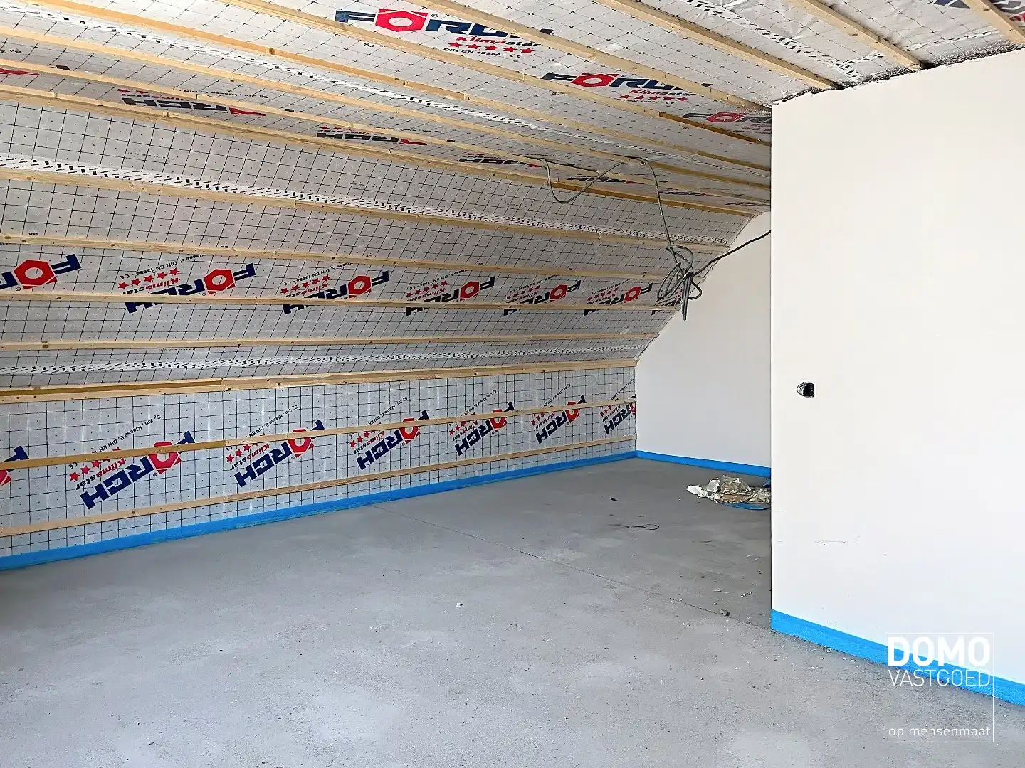 ENERGIEZUINIGE HALFOPENBEBOUWING MET 3 SLAAPKAMERS TE KERMT foto 14