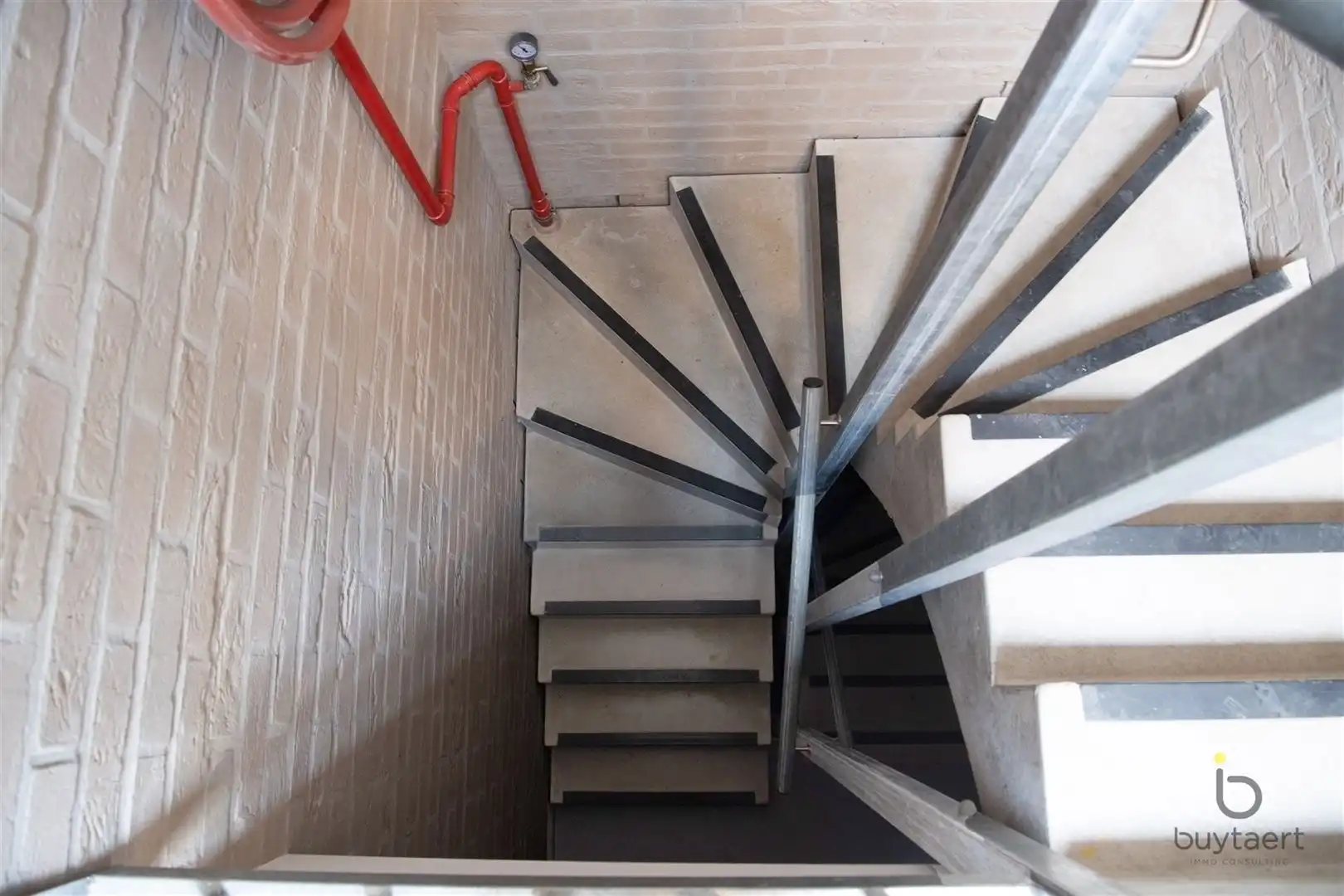 Energiezuinig appartement met parkeermogelijkheden! foto 18